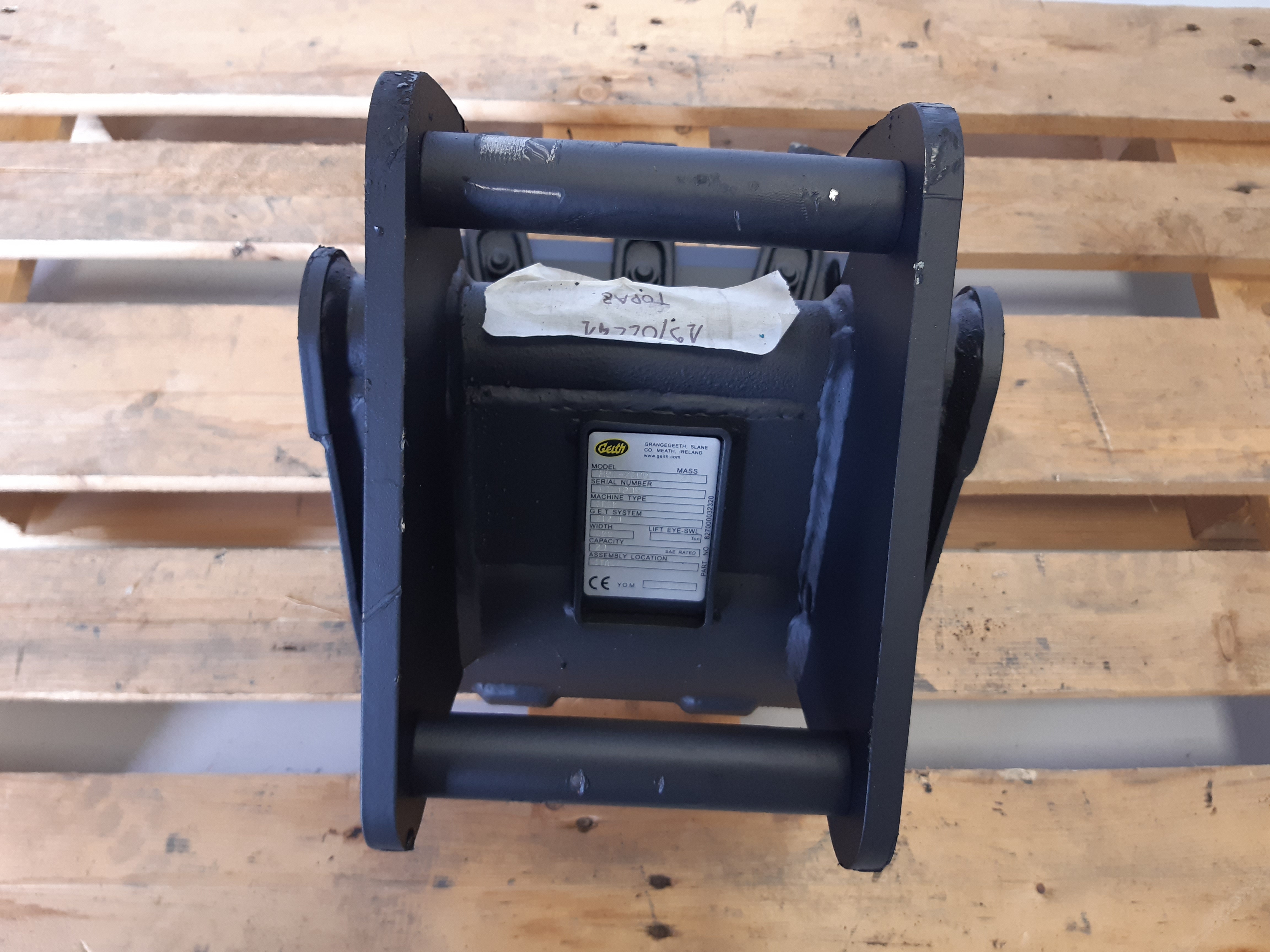 Godet 300mm dents boulonnées Esti pour coupleur Geith QR30 - H01 300 QR30