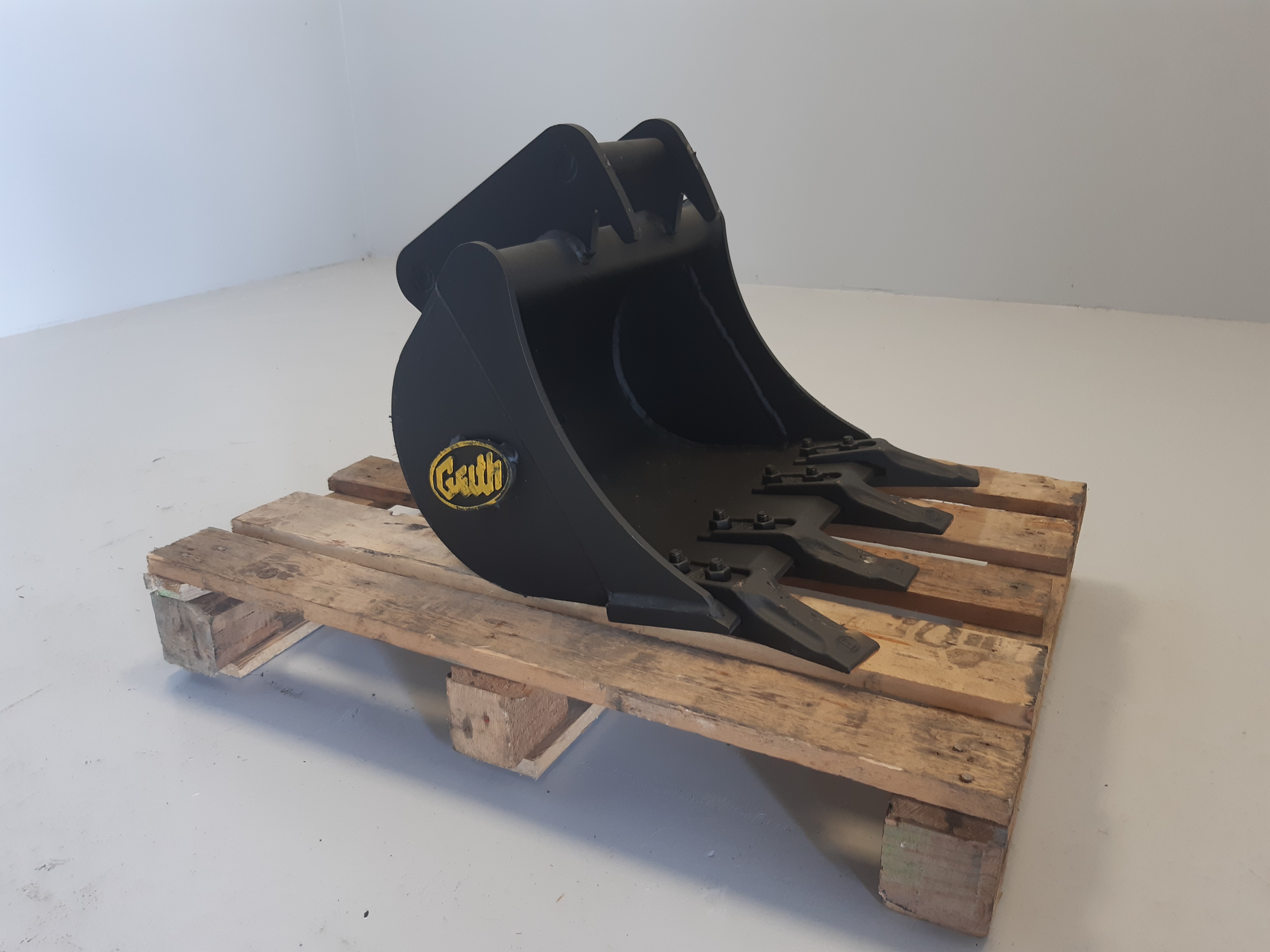 Godet 450mm dents boulonnees Esti pour coupleur Geith QR30 - H01 450 QR30