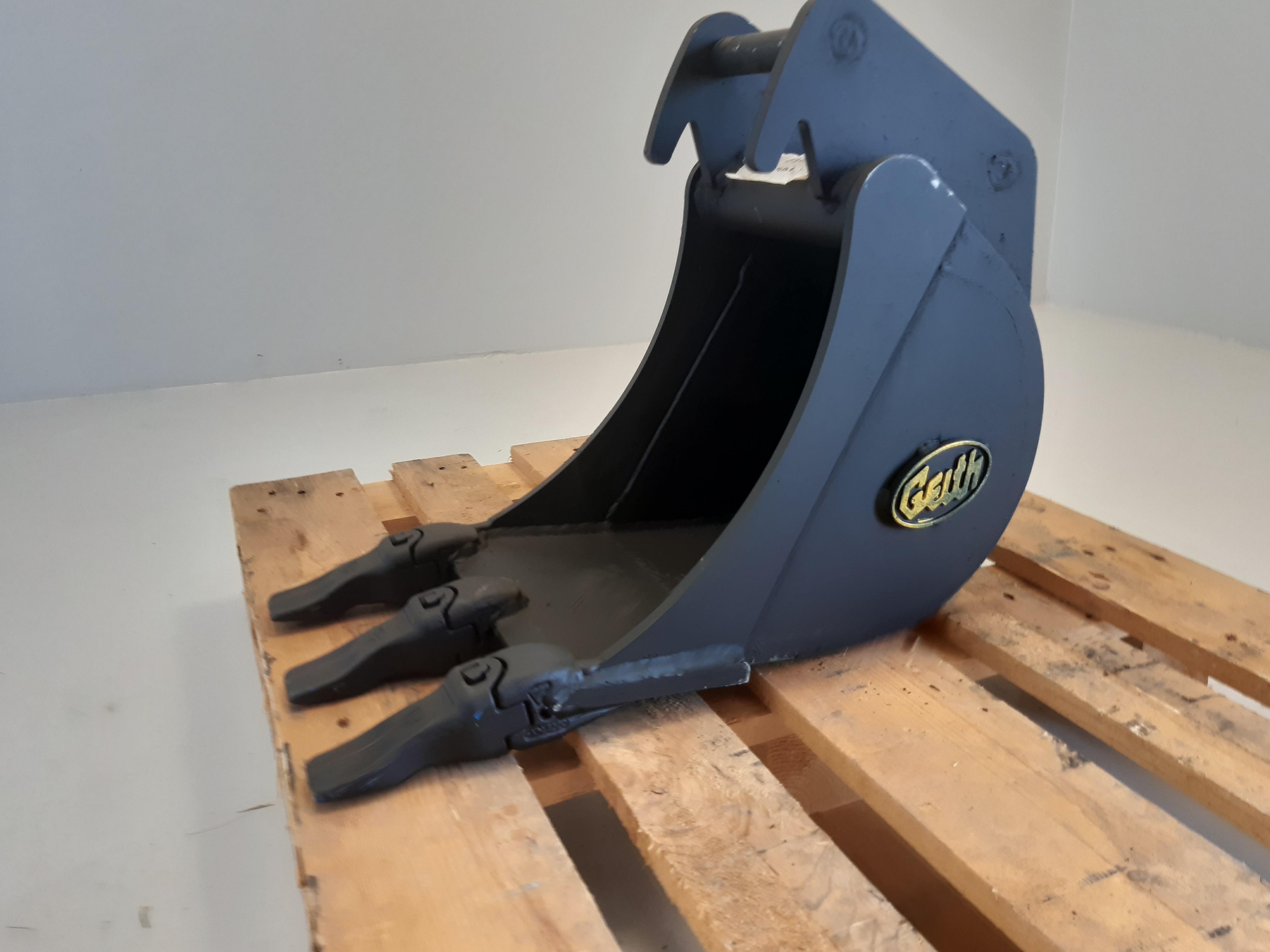 Godet 300mm Geith dents Feurst FKMCE pour coupleur Martin M02 - H02 300 M02