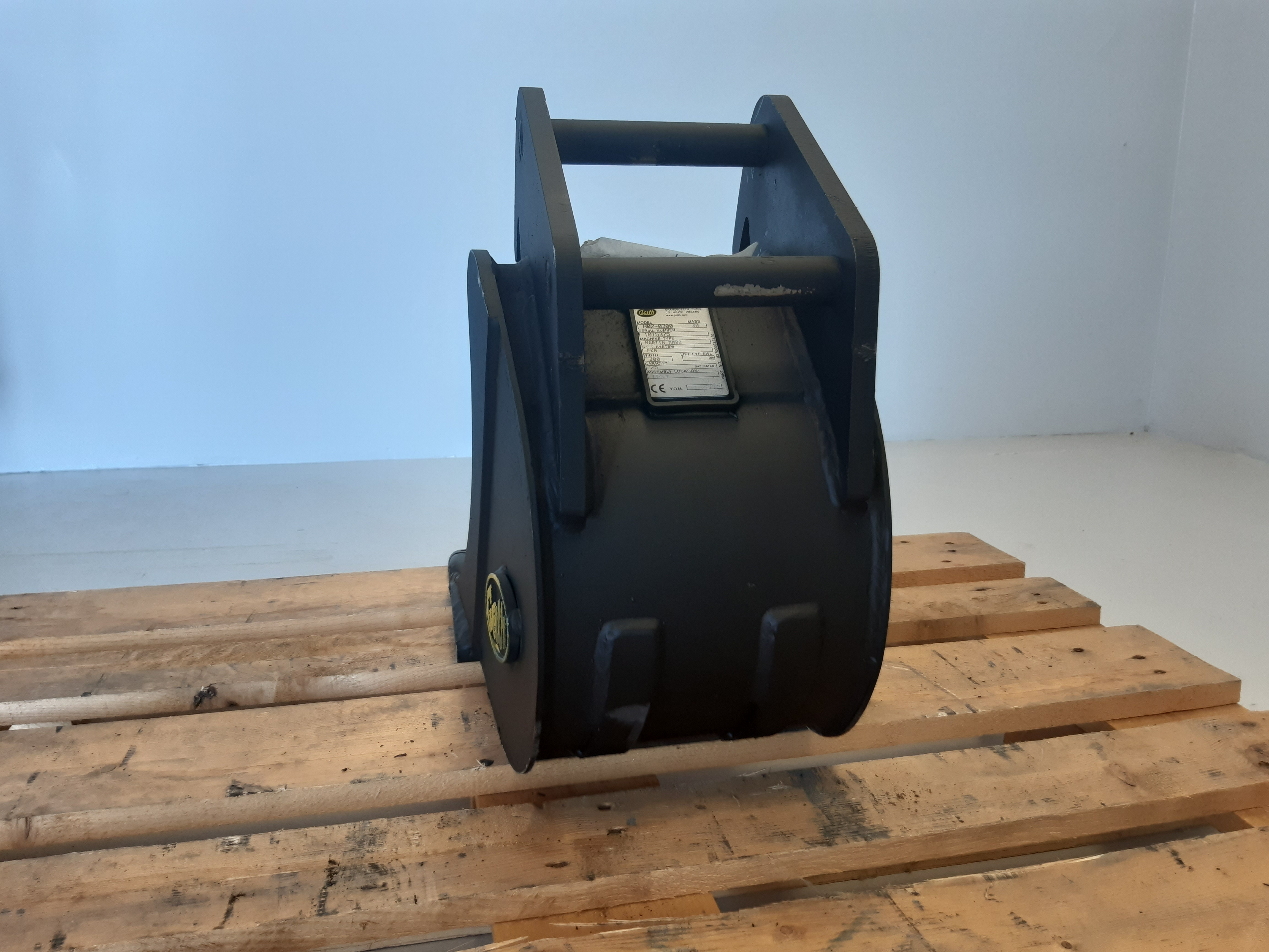 Godet 300mm Geith dents Feurst FKMCE pour coupleur Martin M02 - H02 300 M02