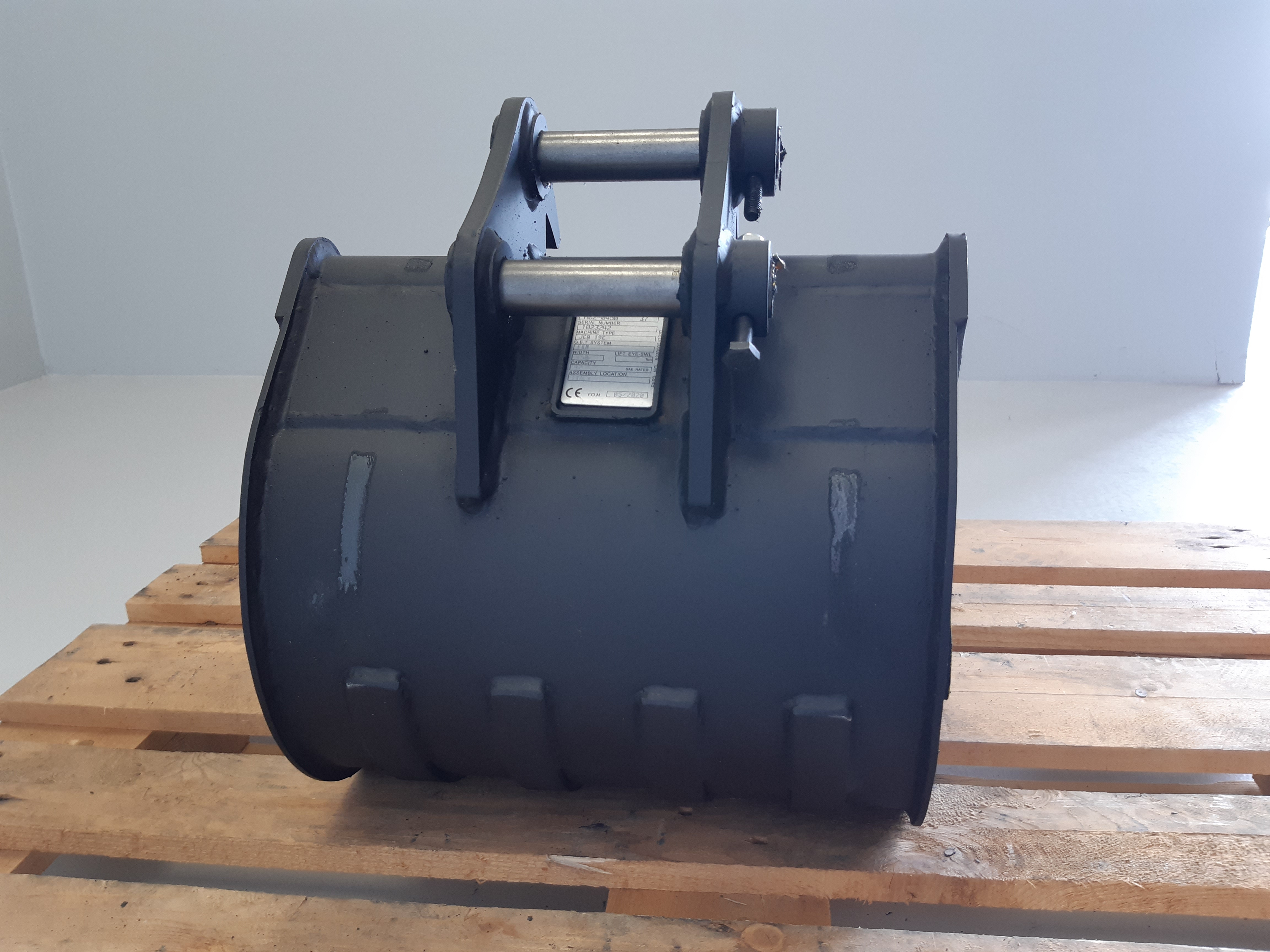 Godet de terrassement GEITH 450 mm équipé en dents Feurst FKMCE pour attache rapide JCB 980/B4000- H02450JCBN