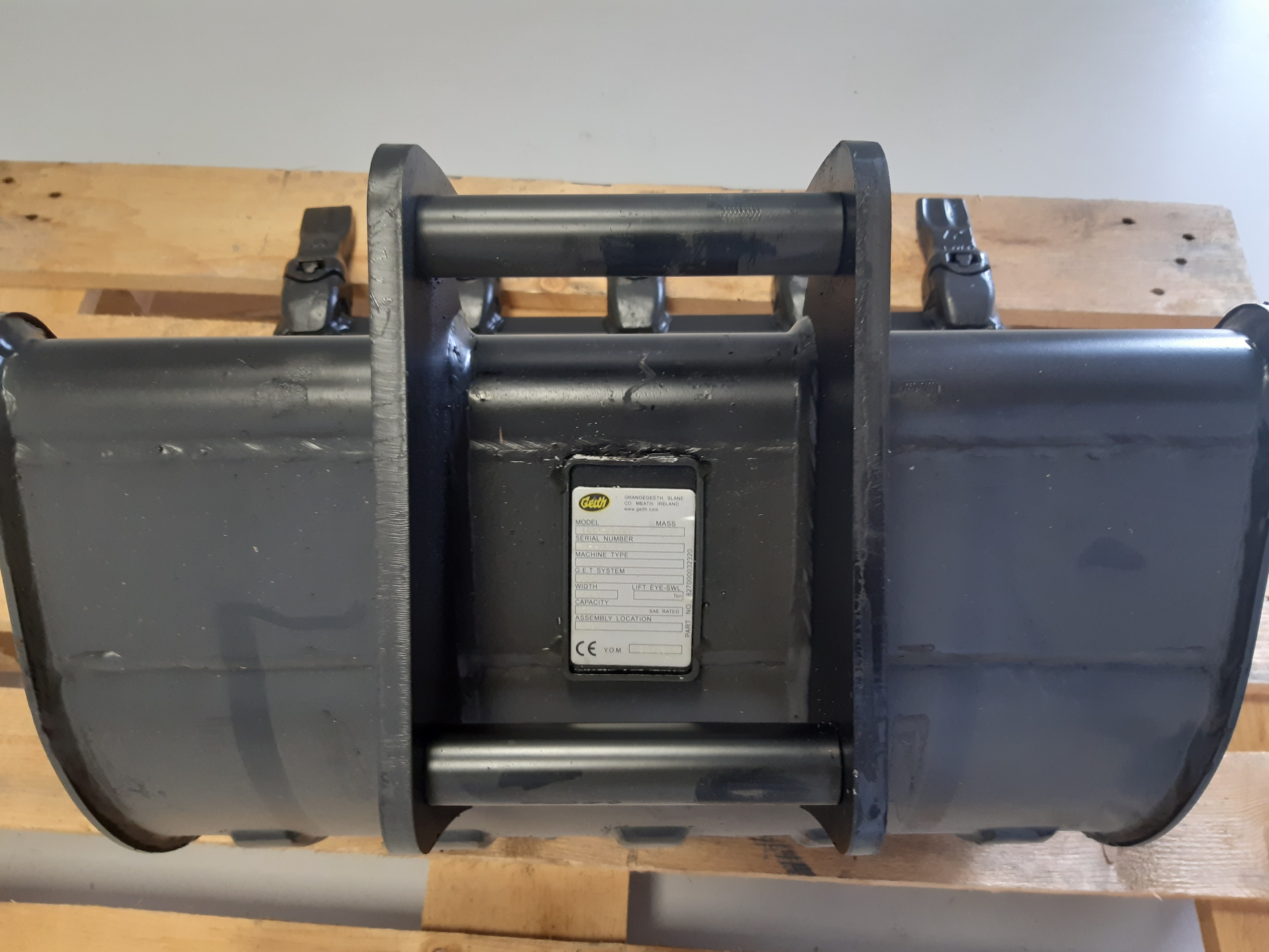 Godet 600mm dents Feurst FKMCE pour coupleur Geith QR30 - H02 600 QR30