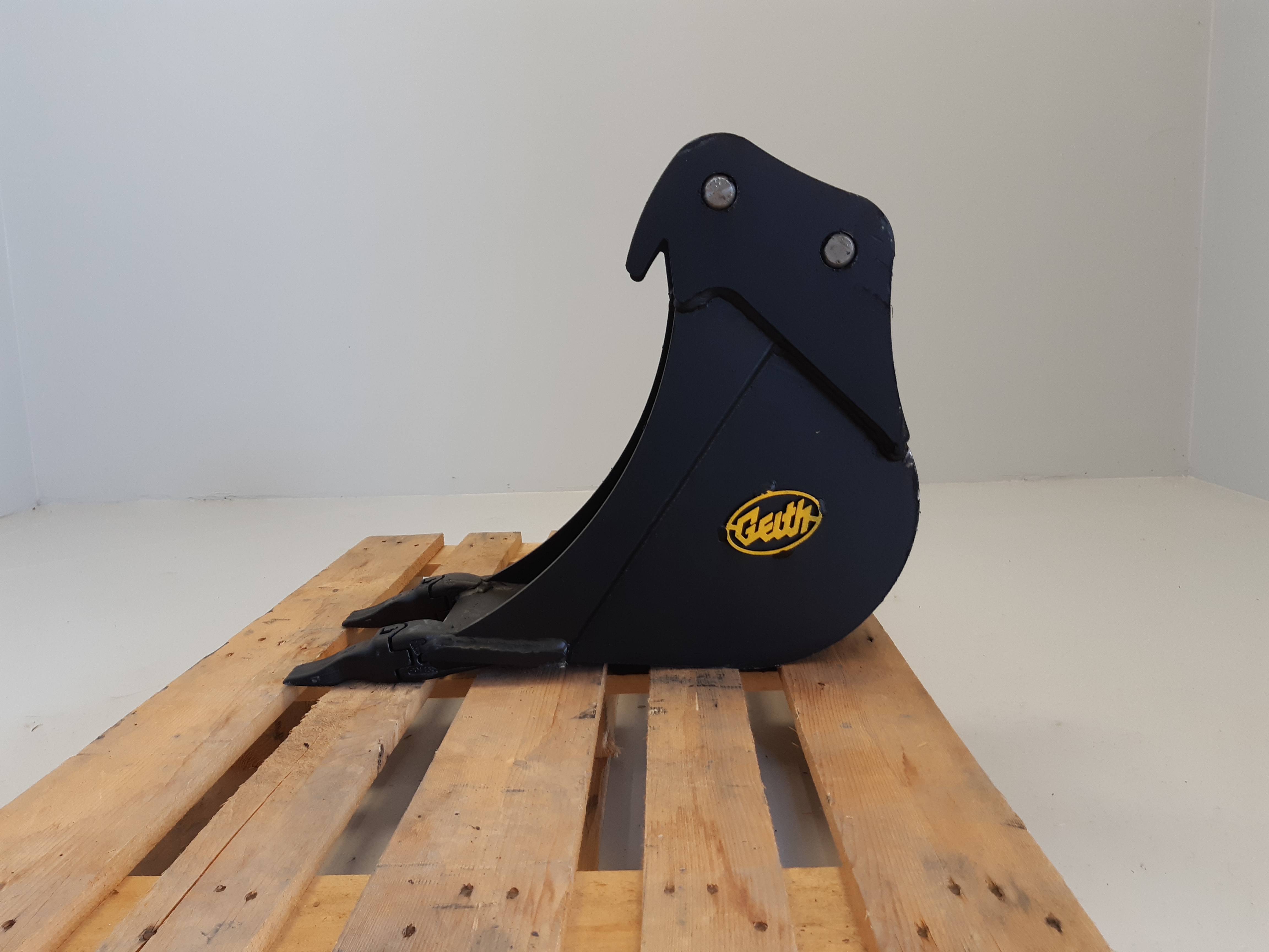 Godet de terrassement 250mm GEITH avec dents Feurst FKMCE pour attache rapide JCB 980/88451- H03250JCB