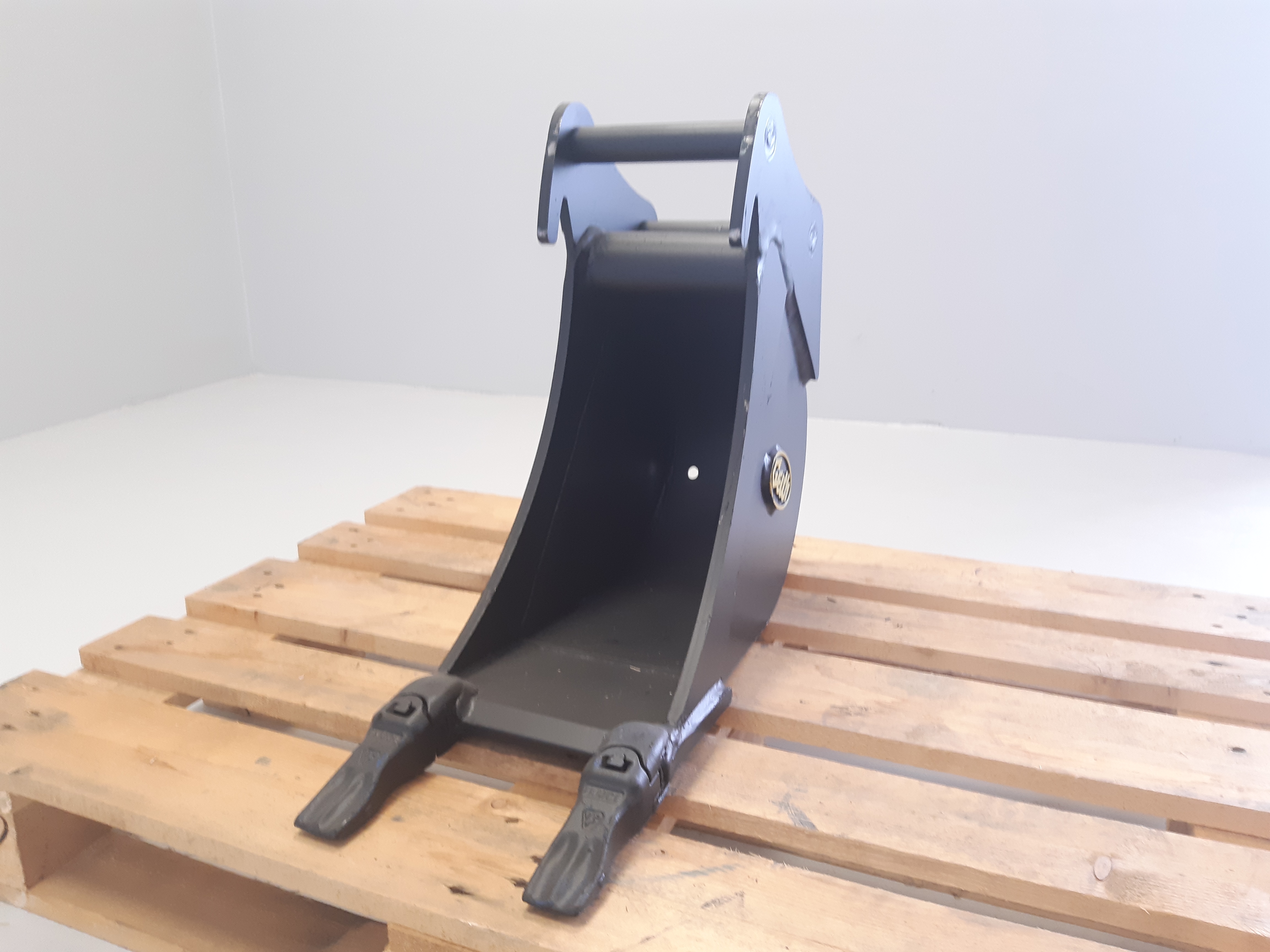 Godet 250mm Geith dents Feurst FKMCE pour coupleur Martin M03 - H03 250 M03