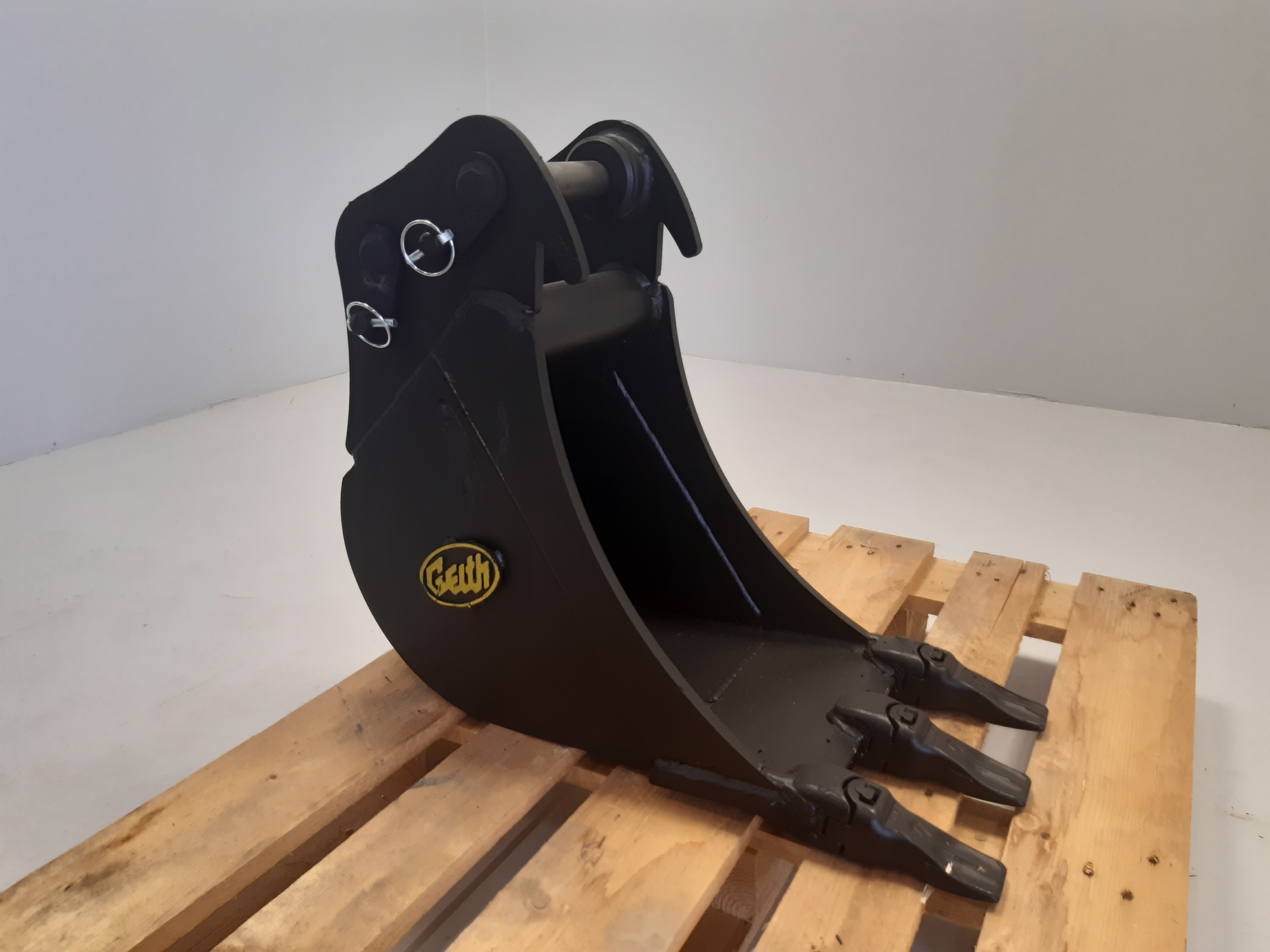 Godet de terrassement GEITH 300mm 3 dents Feurst FKMCE pour attache rapide JCB 8025-8026 - H03300JCB