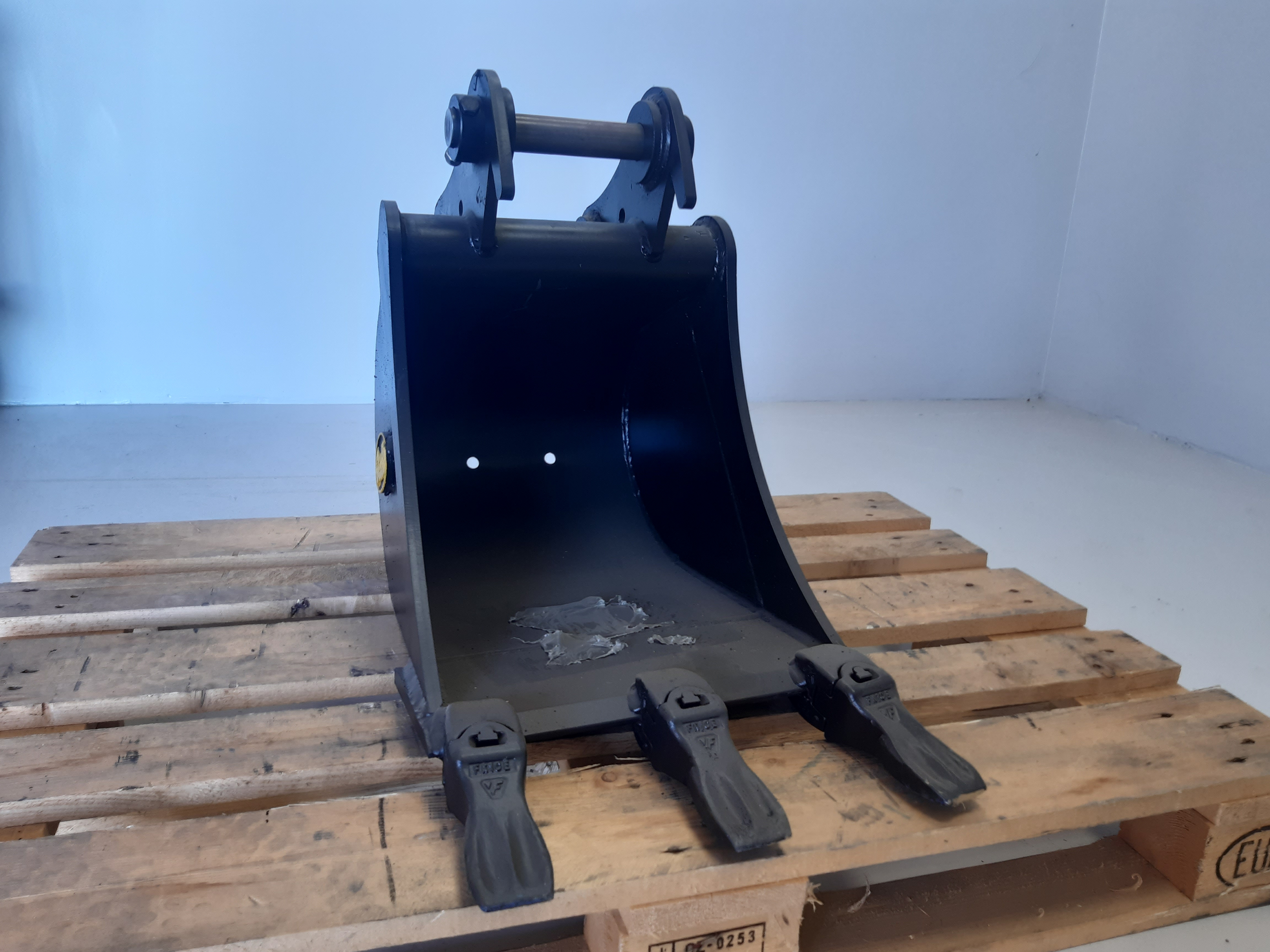 Godet 400mm Geith dents Feurst FKMCE H03 400 BOB