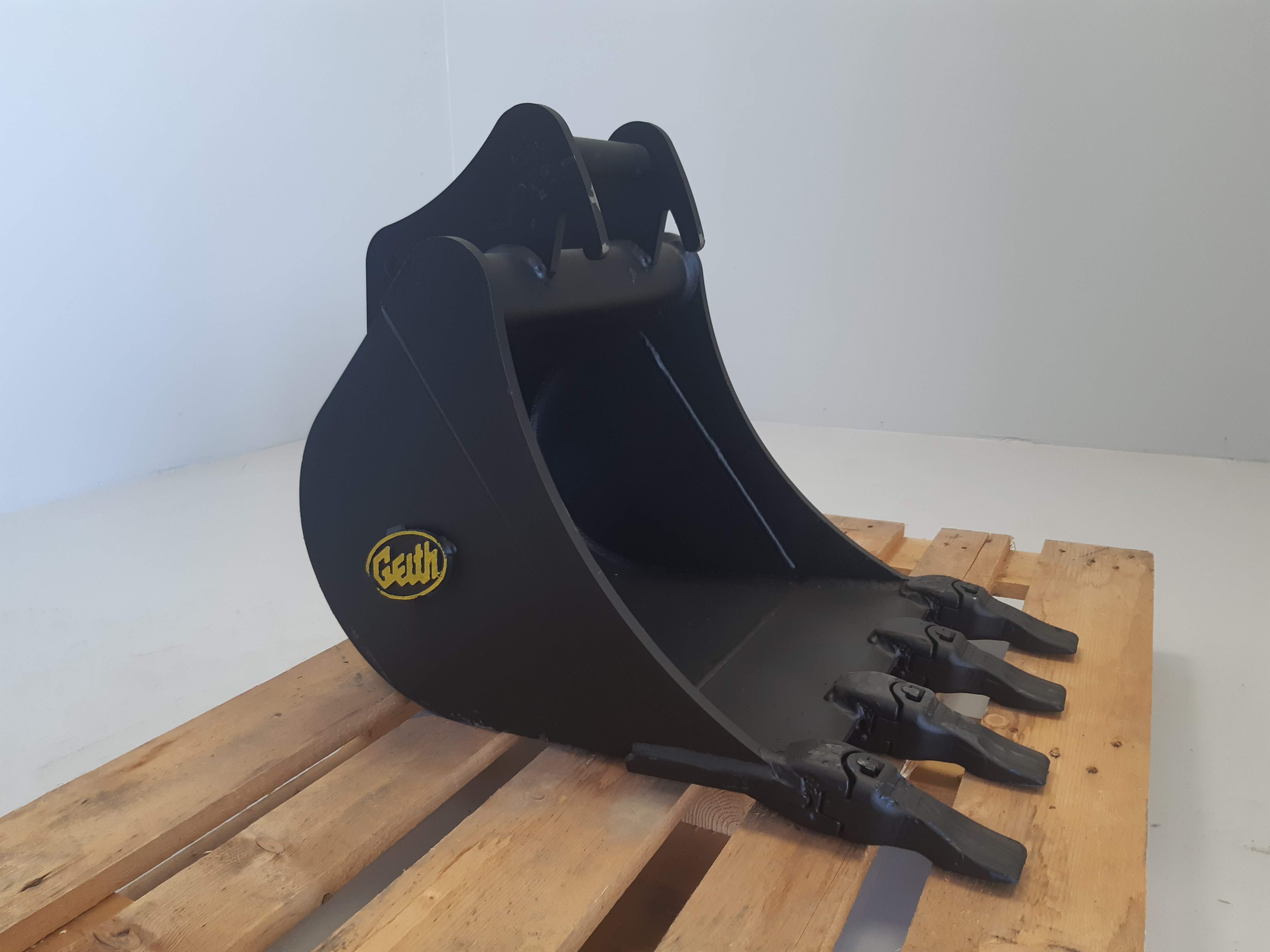 Godet de terrassement 450 mm GEITH AVEC dents Feurst FKMCE pour coupleur ou attache rapide Martin M03 - H03450M03