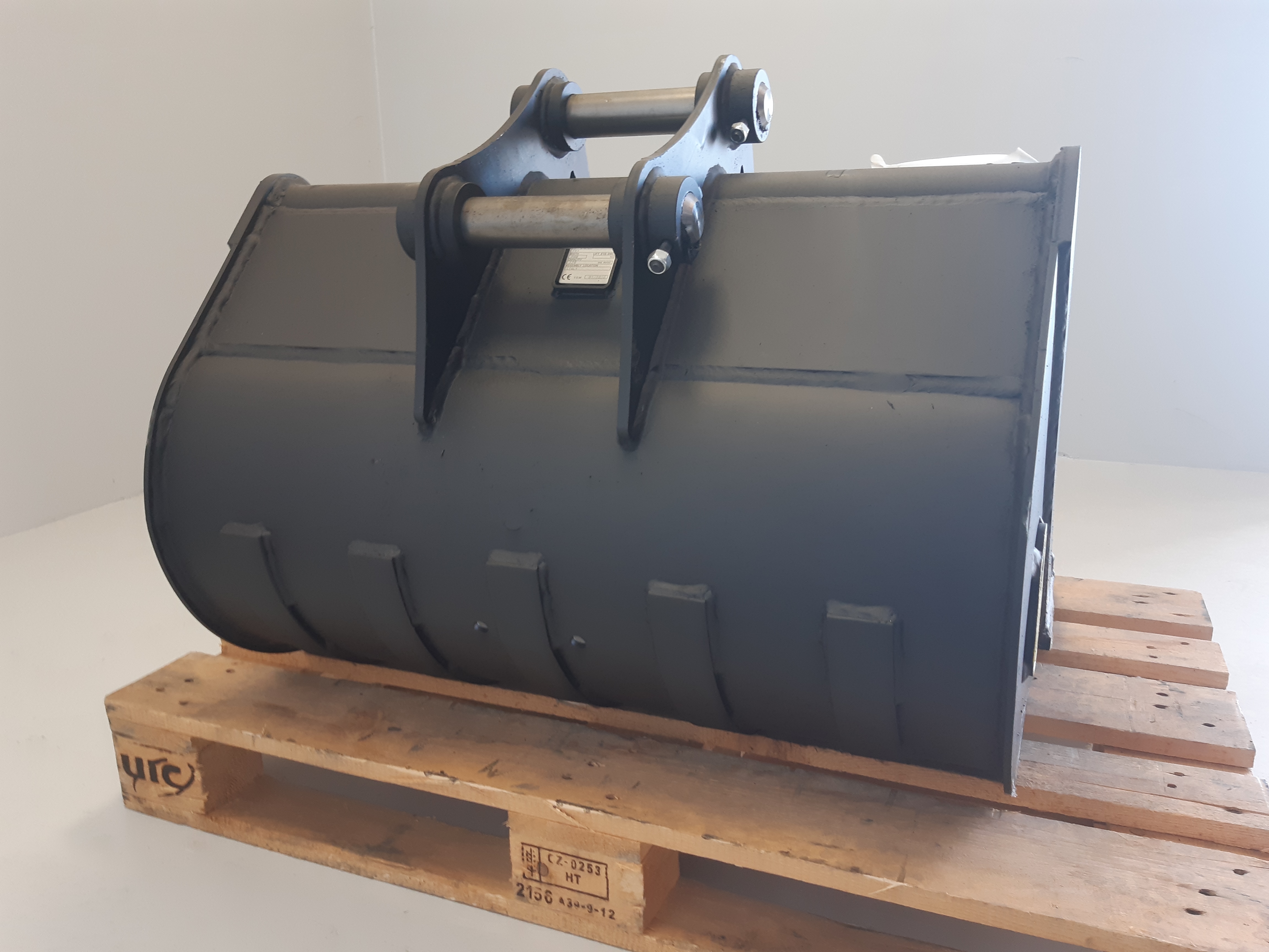 Godet 900mm Geith dents Feurst FK1TLR attache JCB - H06 900 JCB N