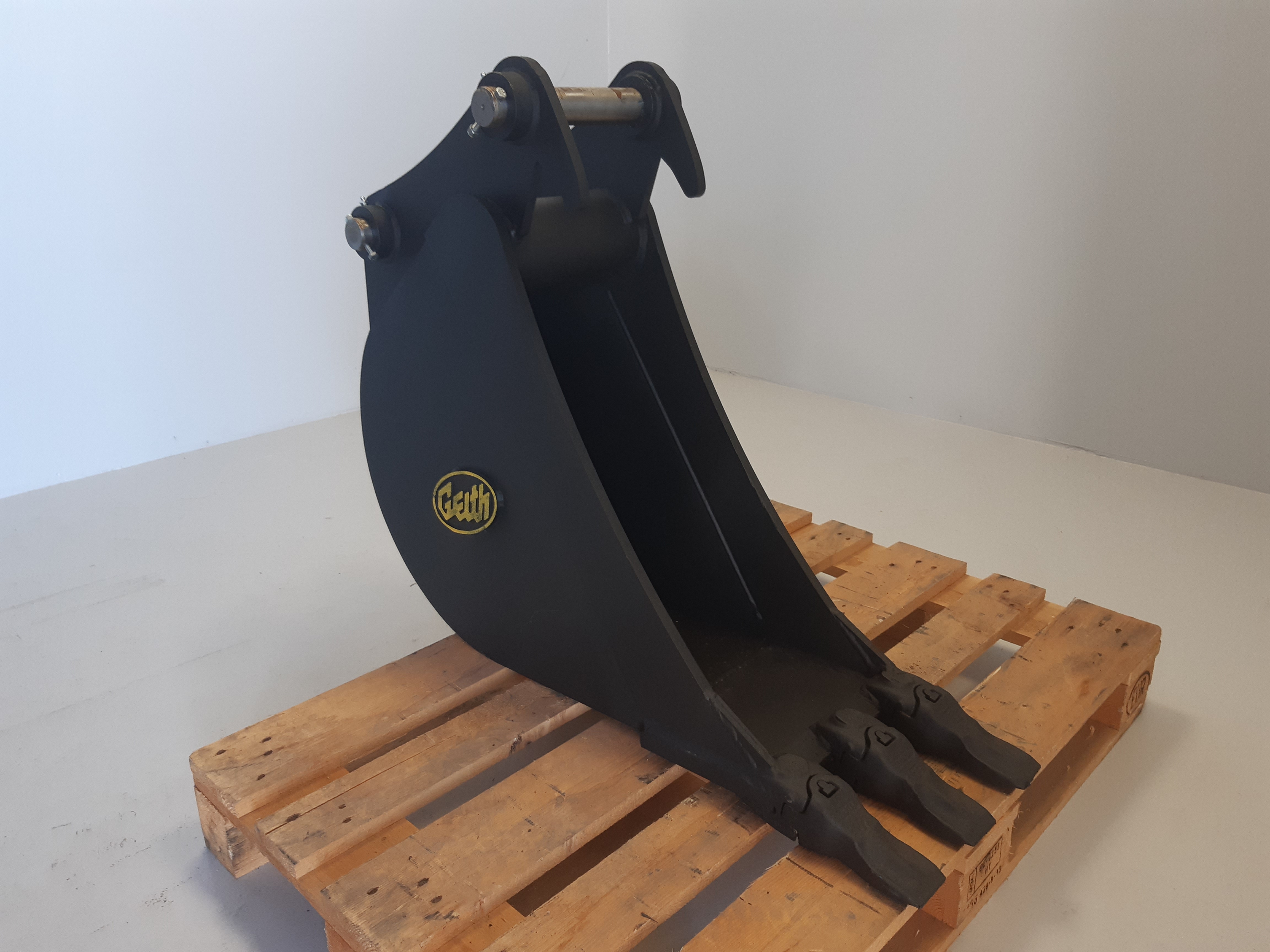 Godet de terrassement GEITH 300 mm 3 dents Feurst FK2 pour attache rapide JCB 3CX- H08 300 JCB FK2