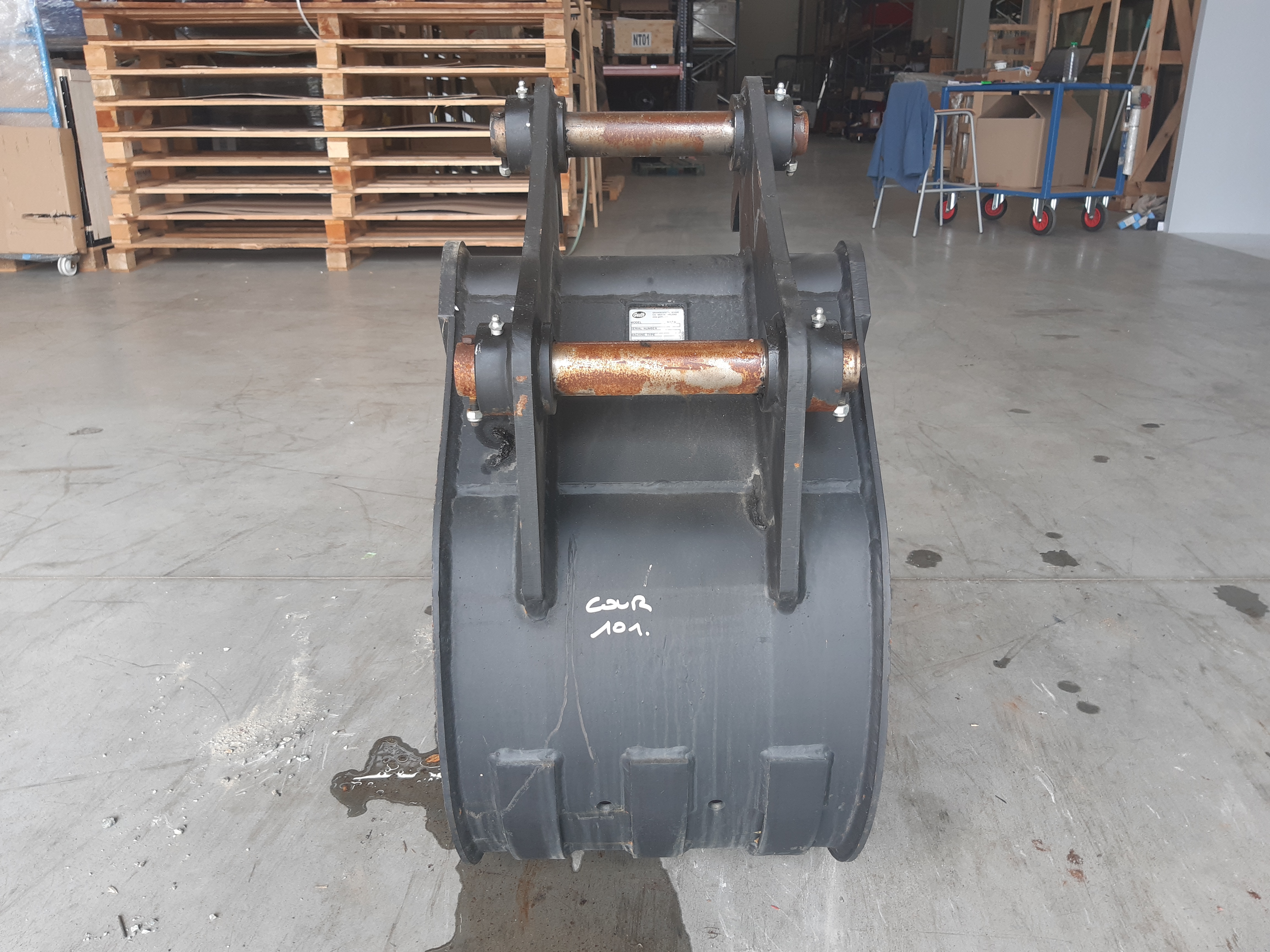 Godet de terrassement GEITH 450 mm 3 dents FK2 pour attache rapide JCB 3CX - H08450JCBFK2