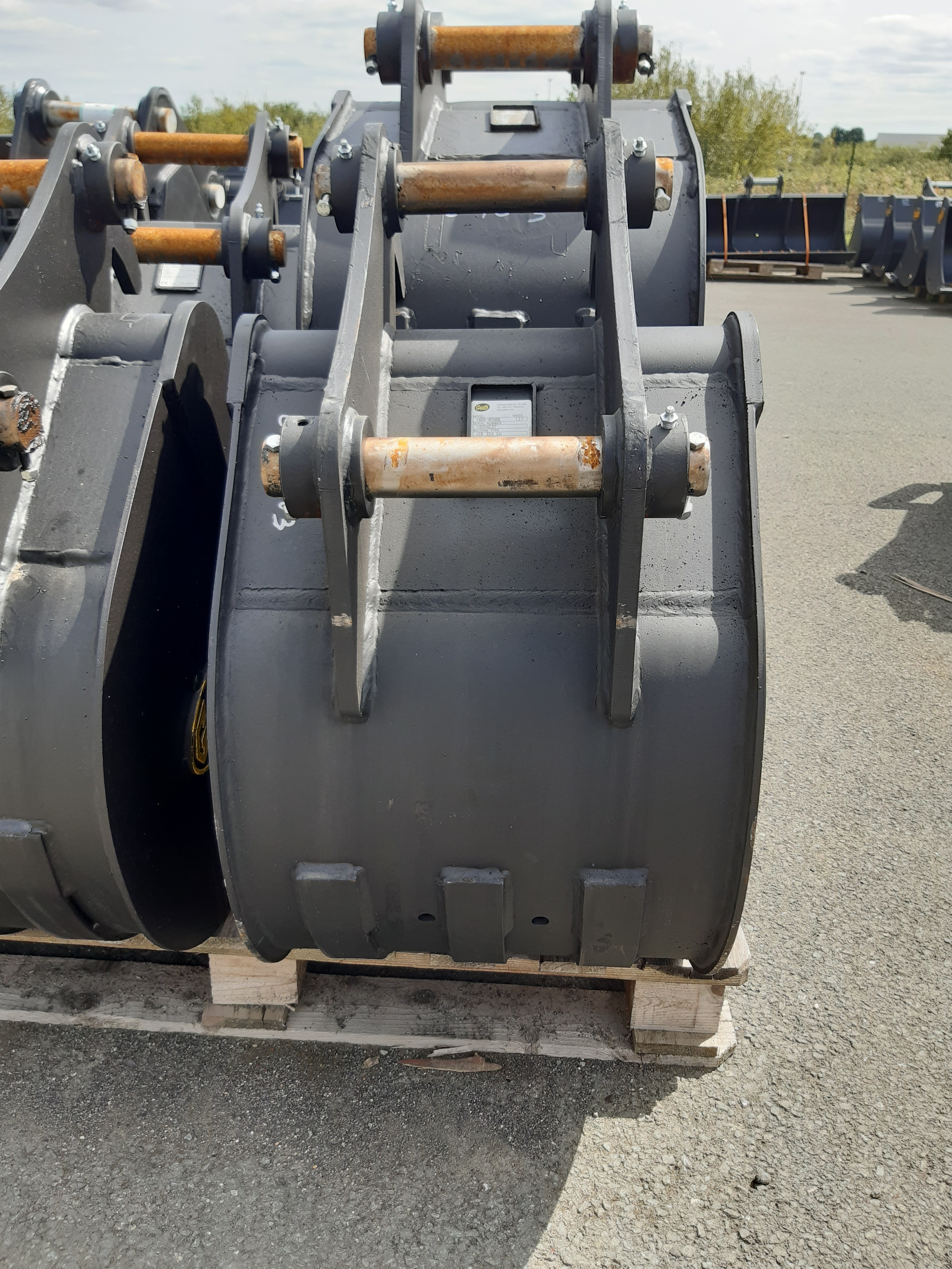 Godet de terrassement GEITH 500mm avec dents FEURST FK2 pour attache rapide JCB 980/88833- H08500JCBFK2