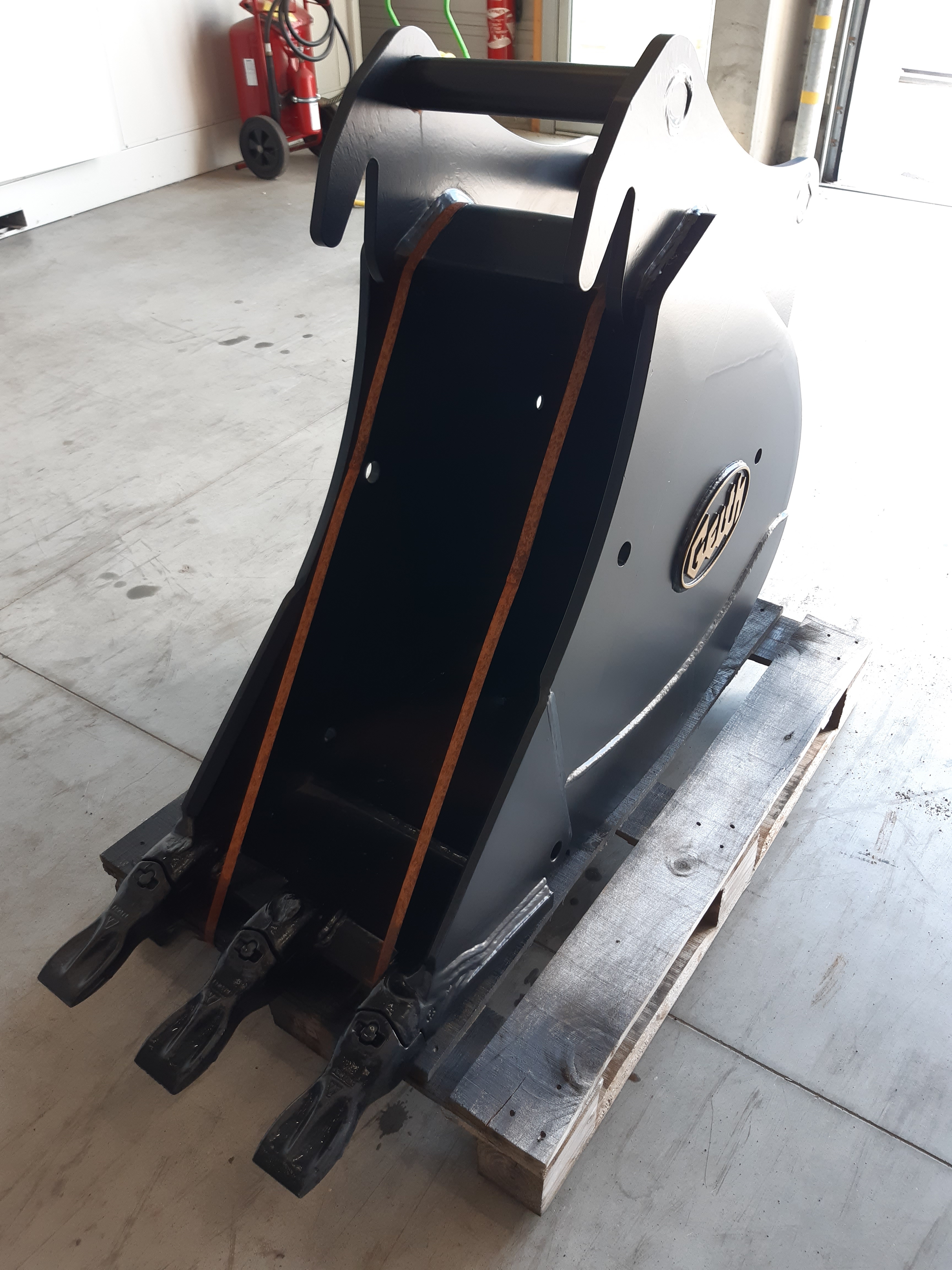 Godet 500mm Geith dents Feurst FK4TLR pour Coupleur Volvo S6 - H14 0500 S6