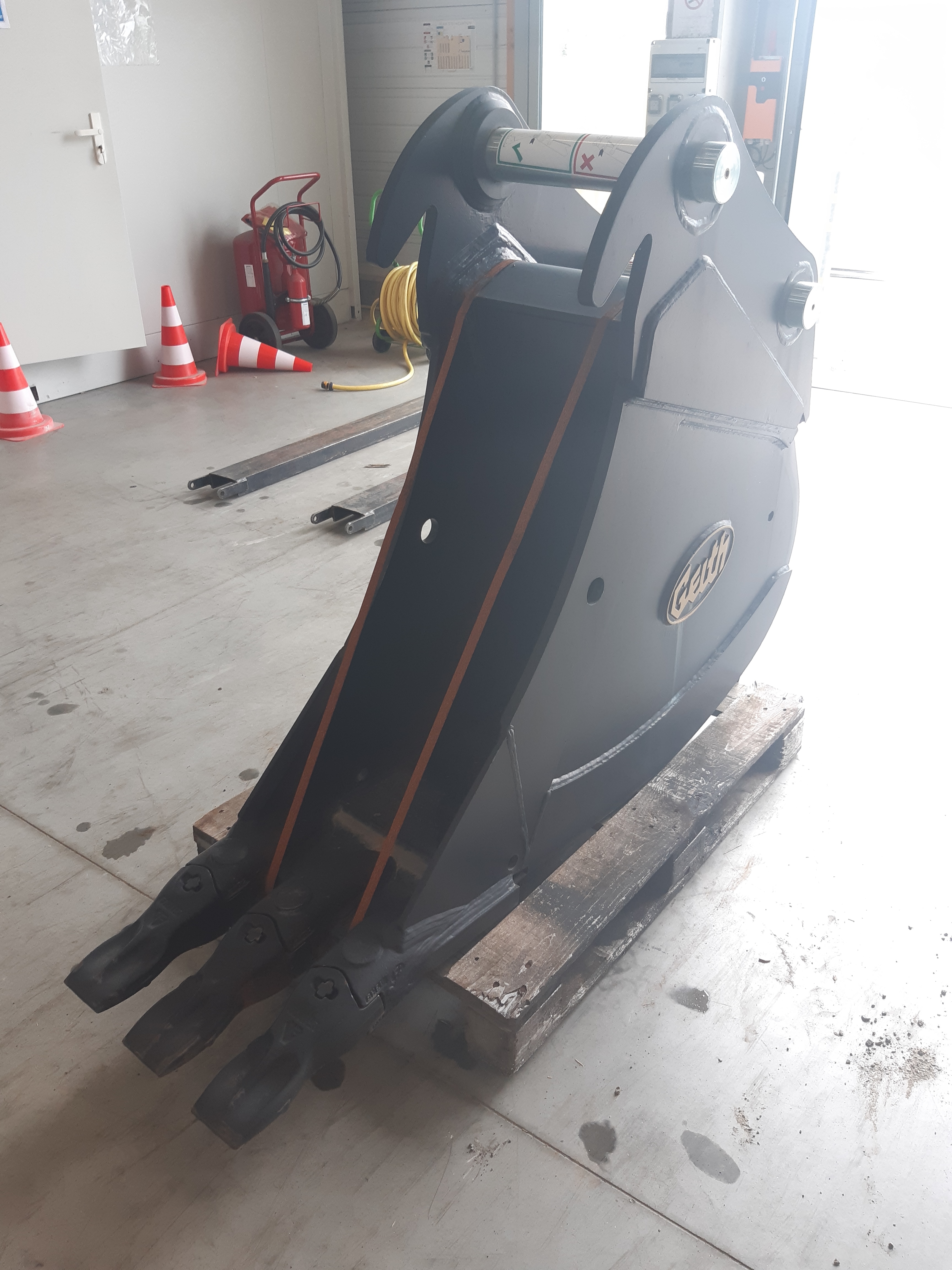 Godet 450mm Geith dents Feurst FK7TLR - H250450DOO