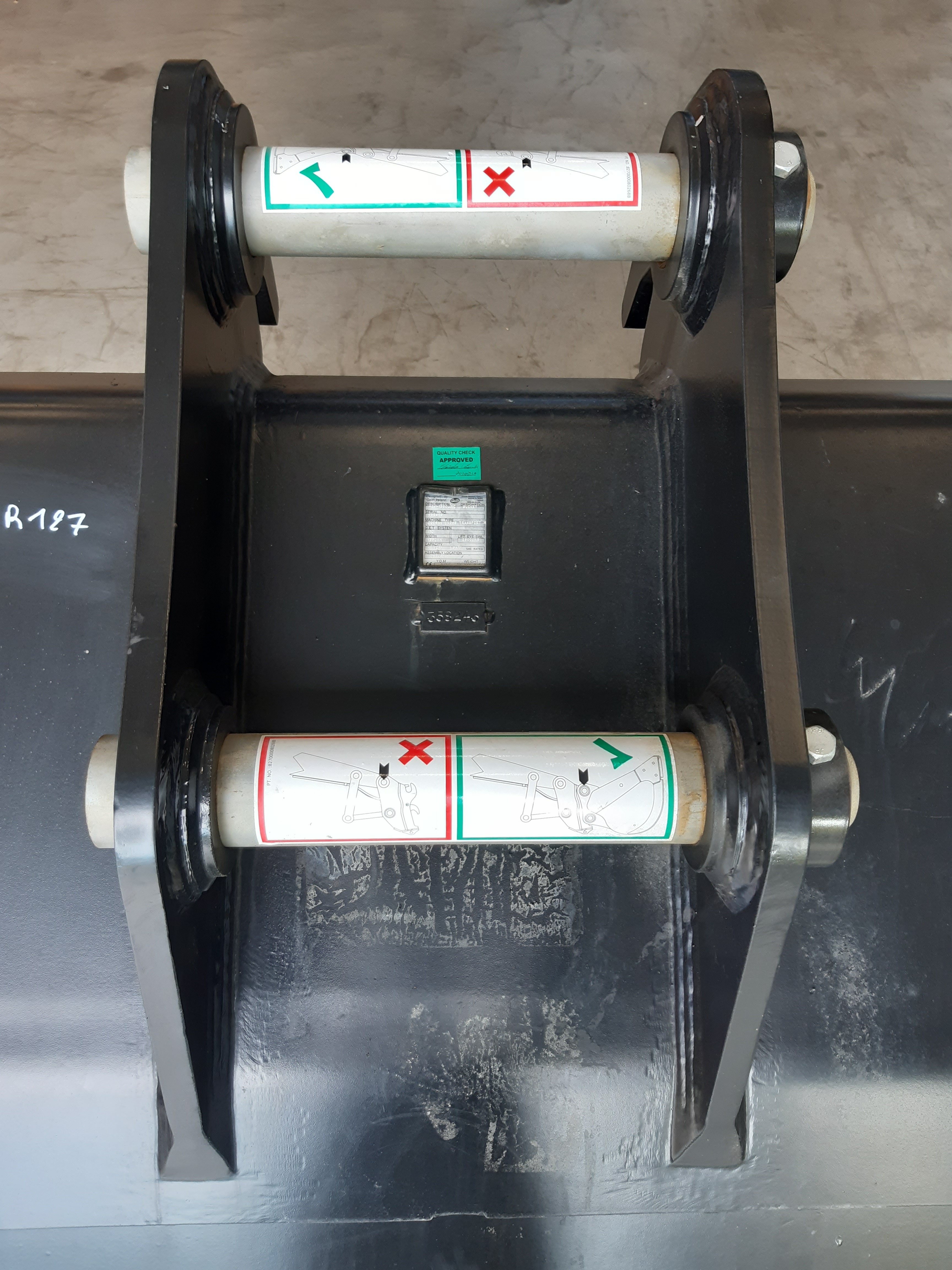 Godet 1350mm Geith dents Feurst FK7TLR - H25-1350 DOO