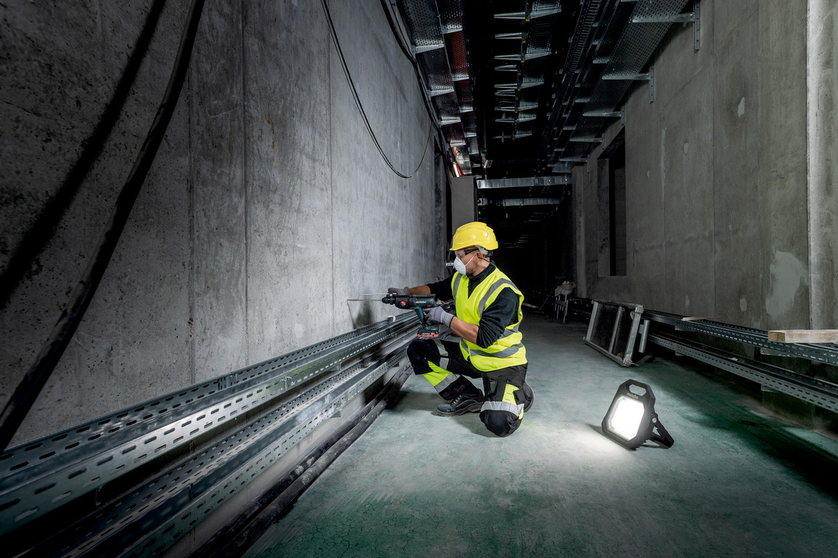 Lampe LED 18 V BSA 18 LED 10000 - METABO - 601506850
