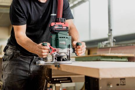 Défonceuse 18V OFV 18 LTX BL 12 avec batteries et chargeur - METABO - 601743660