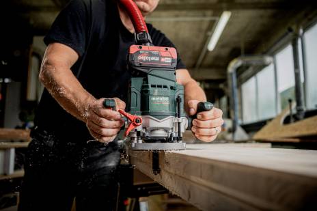 Défonceuse 18V OFV 18 LTX BL 12 avec batteries et chargeur - METABO - 601743660