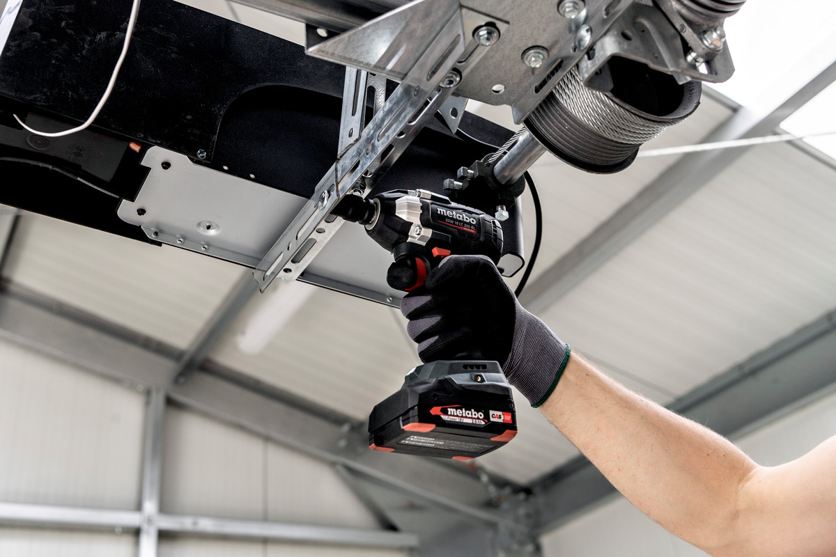 Boulonneuse à chocs 18 V SSW 18 LT 300 BL - METABO - 602398840