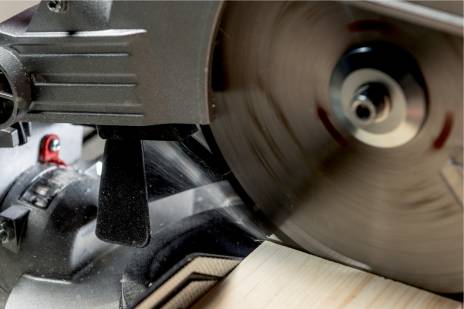 Scie à onglets KS 216 M - METABO - 610216000