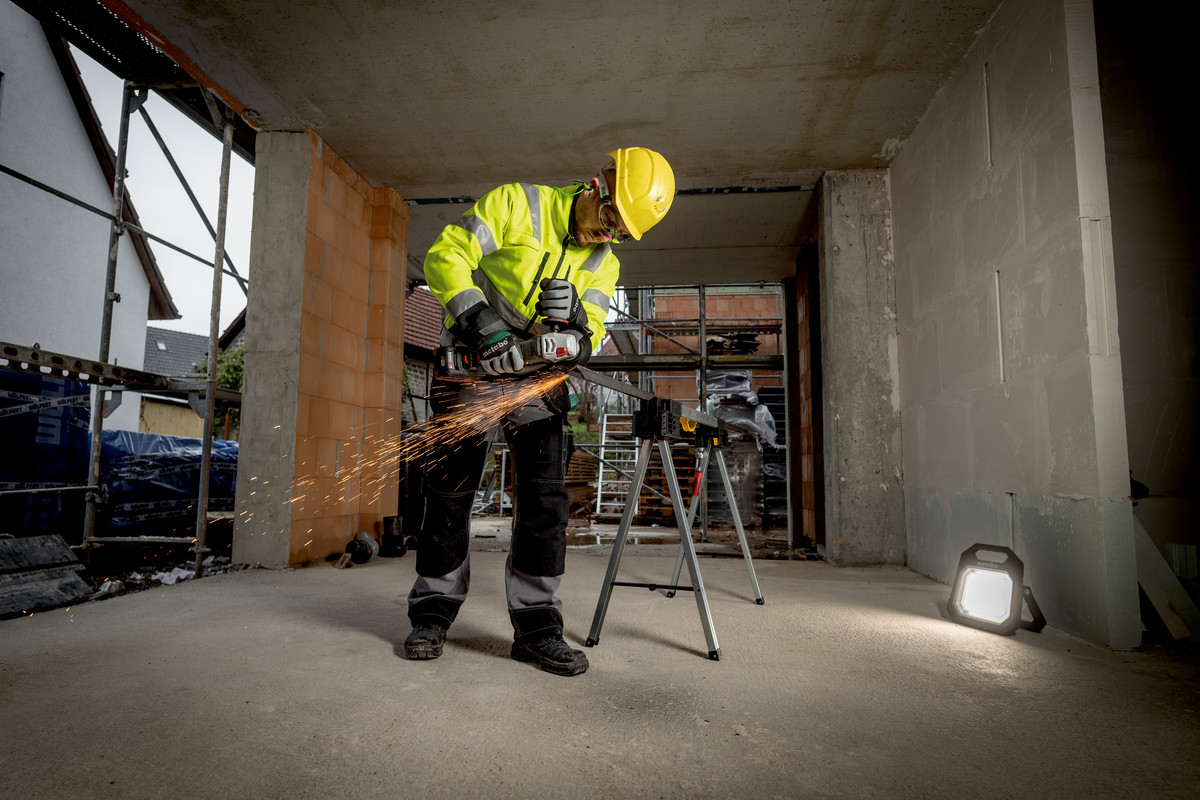 Meuleuse 125 mm 18 V WVB 18 LT BL 11-125 Quick  - METABO - 613057660