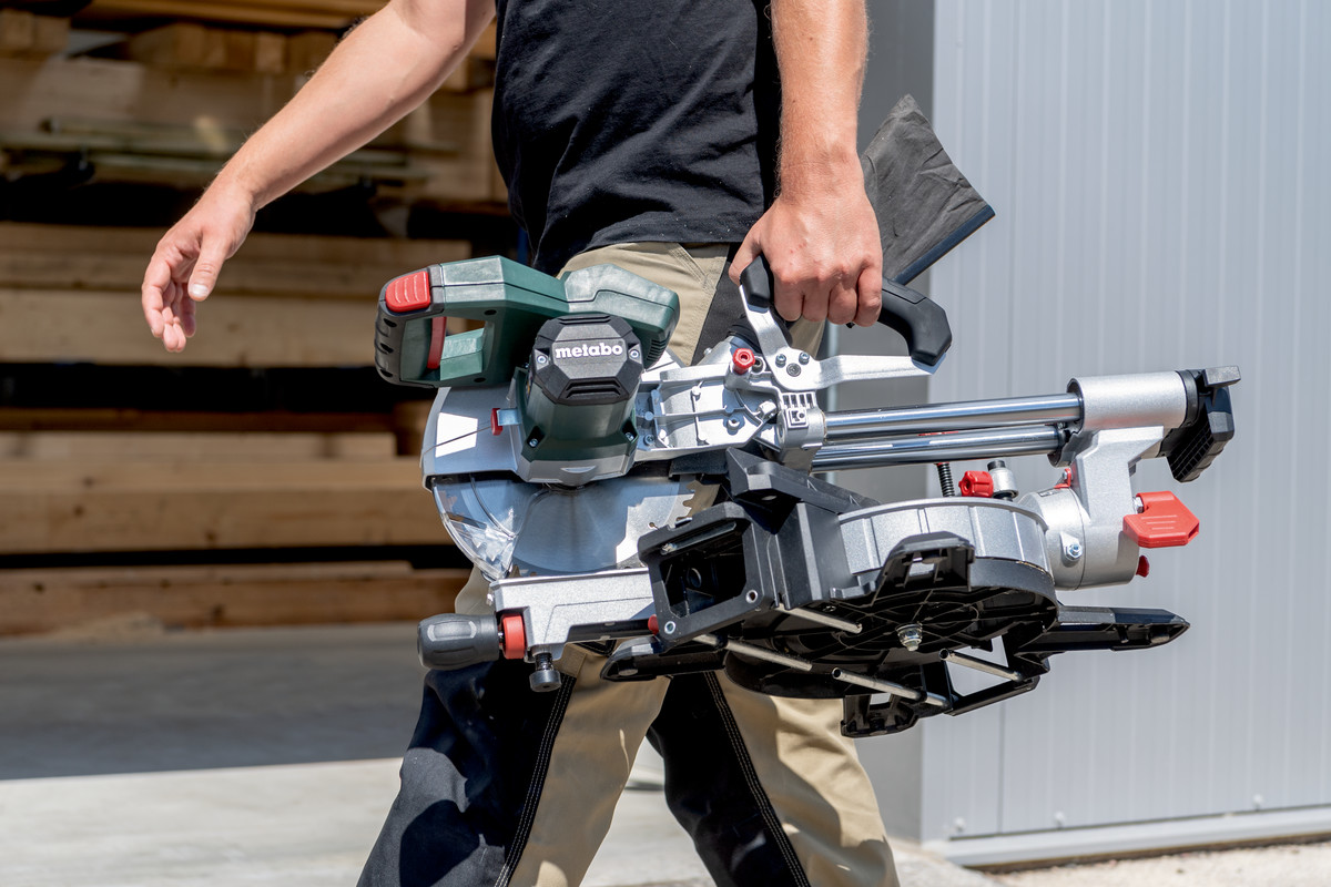 Scie à onglets radiale 18 V KGS 18 LTX BL 216 - METABO - 614216850
