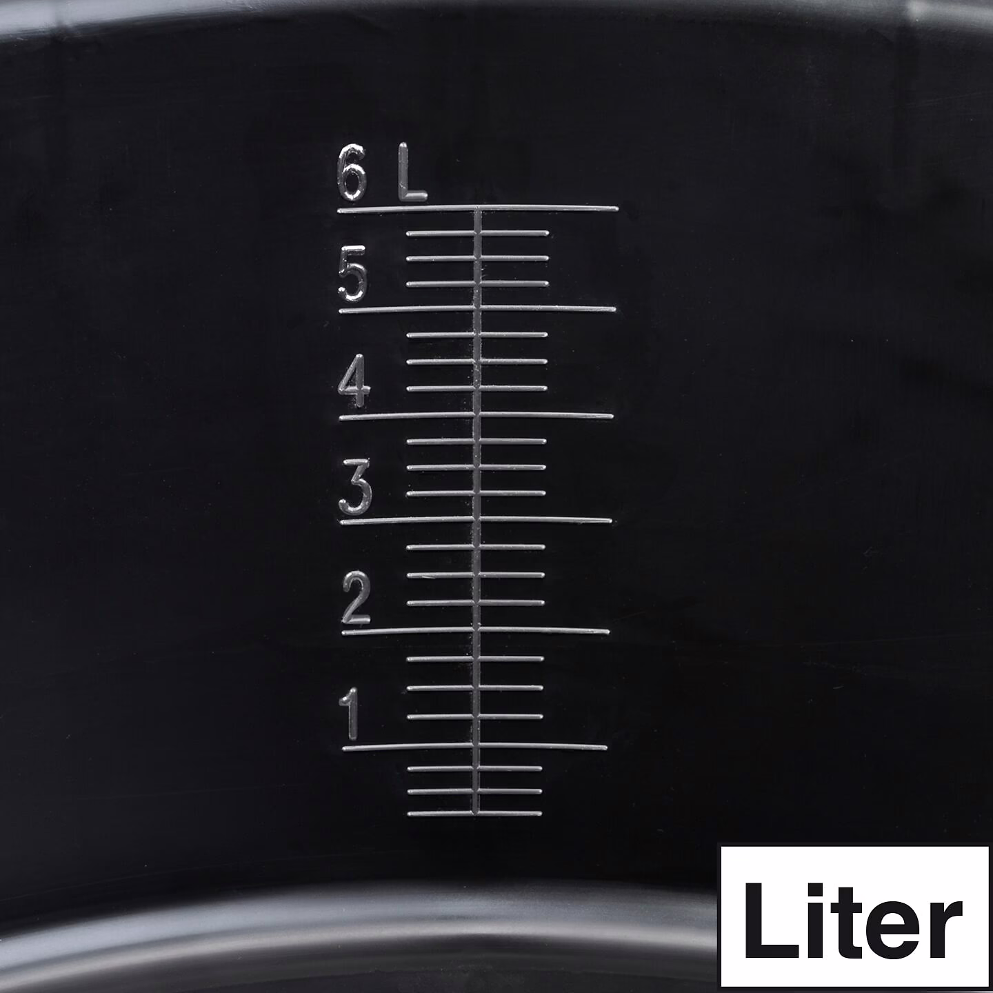 Bac multi-usage 6 L avec bec verseur et dispositif sécurité filtre antidérapant HAZET - 197N-1