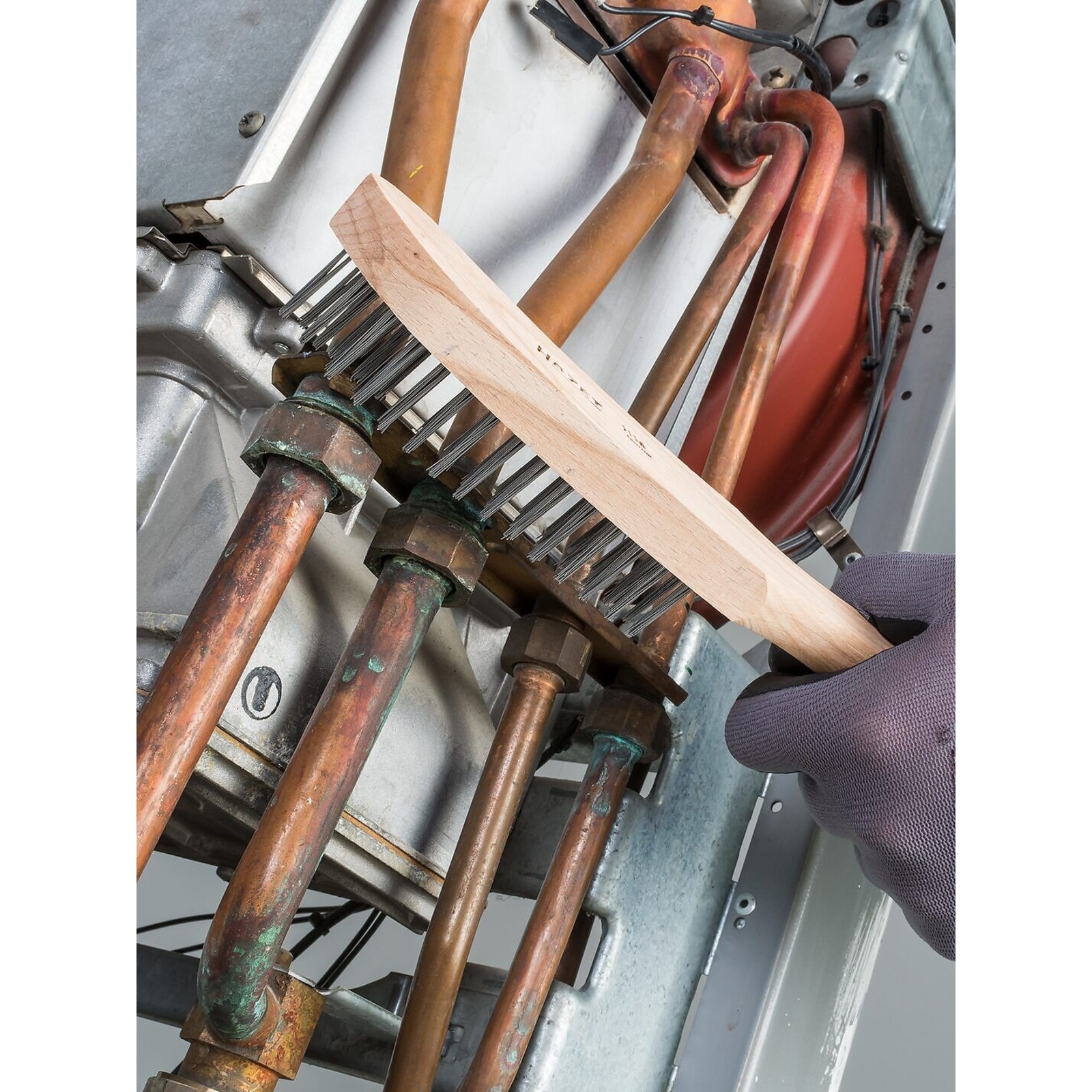 Brosse métallique 290 mm manche bois 4 rangées fil acier HAZET - 2130