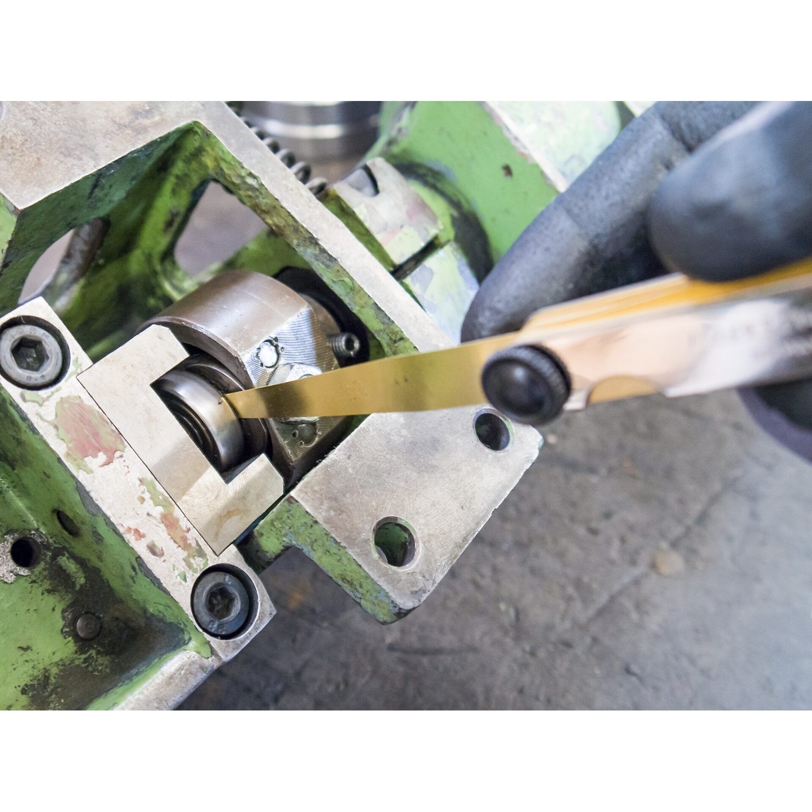 Jauge d'épaisseur contrôle écart électrodes bougies 20 pièces 0,05-1,0 mm 106 mm laiton non magnétique HAZET - 2147MS