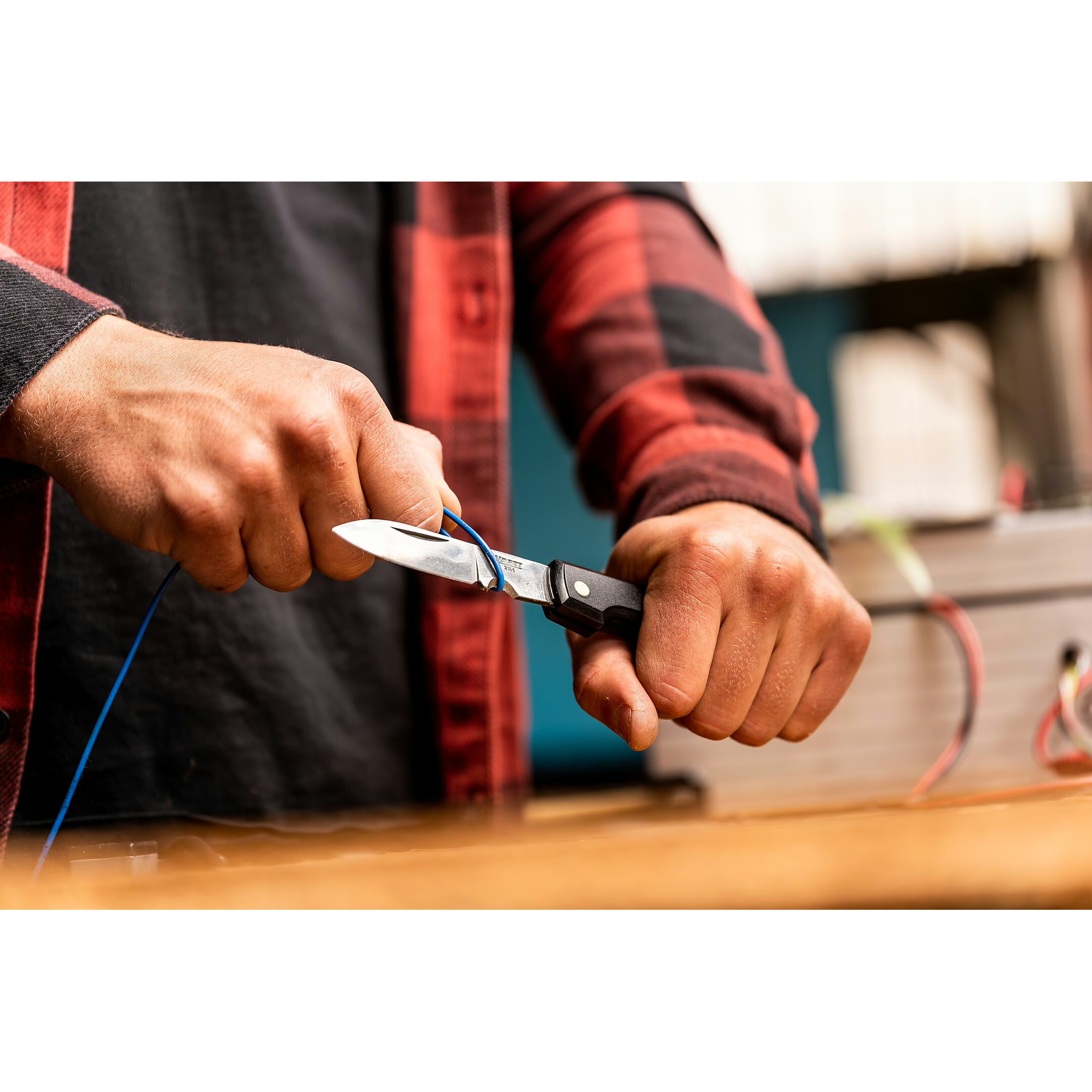 Couteau d’électricien lame inox 110 mm manche plastique HAZET - 2156