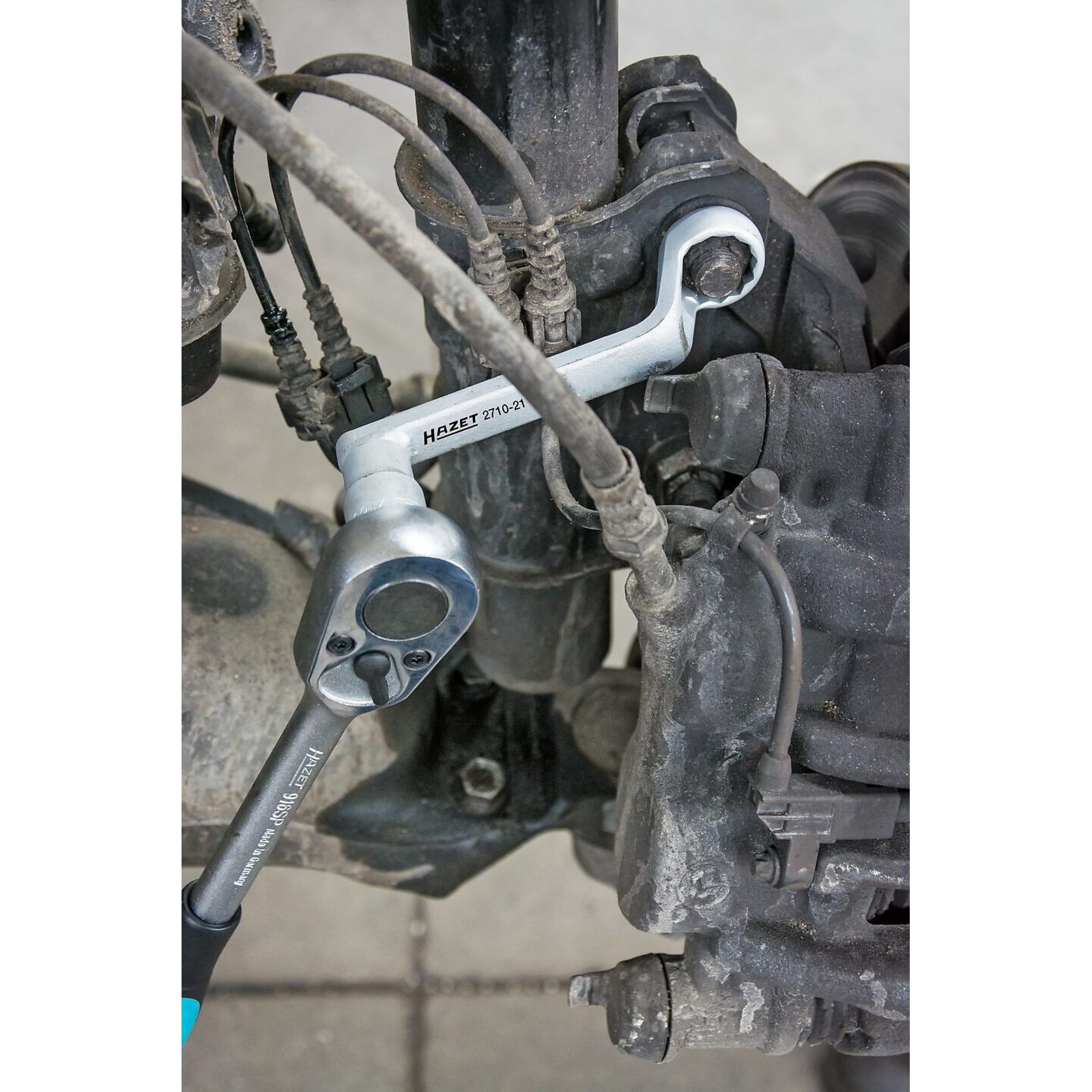 Outil spécial vissage amortisseur réglage carrossage 21 mm carré creux 1/2 pouce manuel HAZET - 2710-21