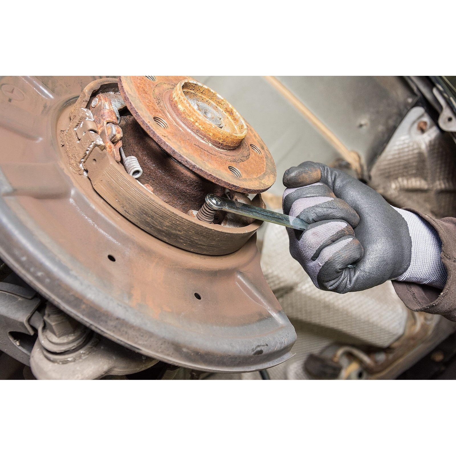 Outil manœuvre ressorts mâchoires frein à main 155 mm Mercedes-Benz Classe V HAZET - 2730-1