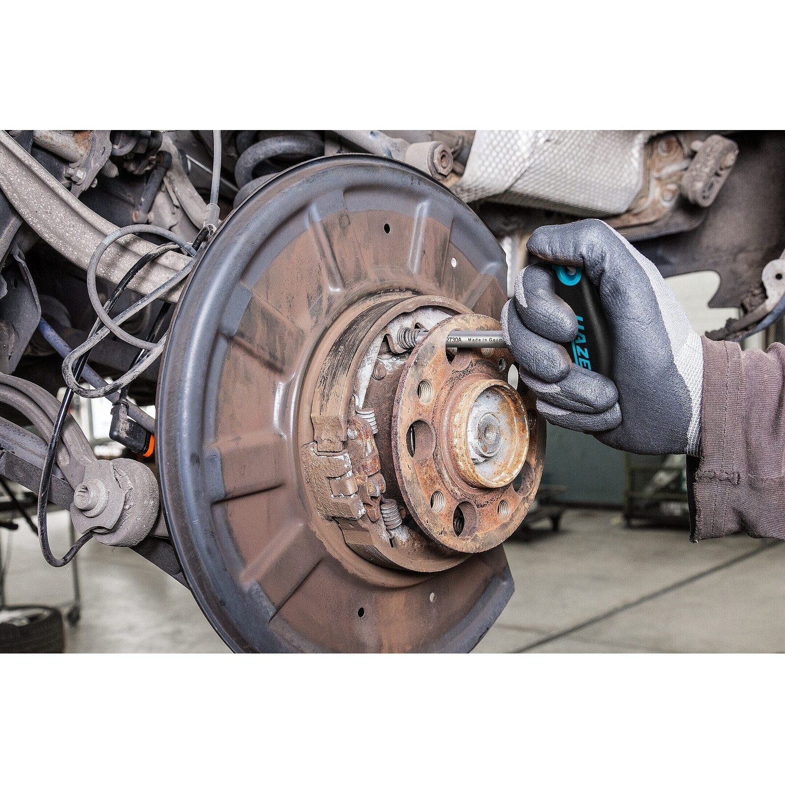 Outil manœuvre ressorts freins à main 142 mm Mercedes-Benz VW Sprinter Crafter HAZET - 2730A