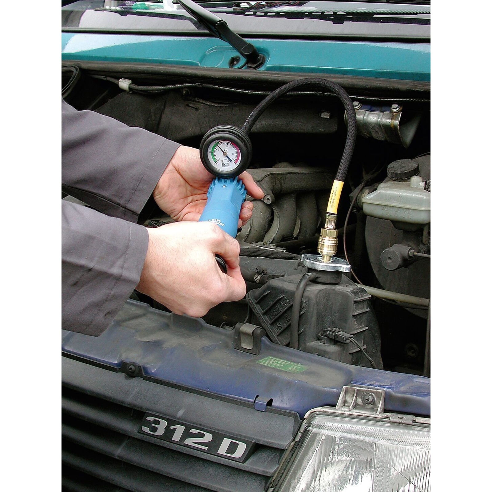 Adaptateur radiateur fermeture baïonnette pour MINI Mercedes-Benz Deutz HAZET - 4800-16