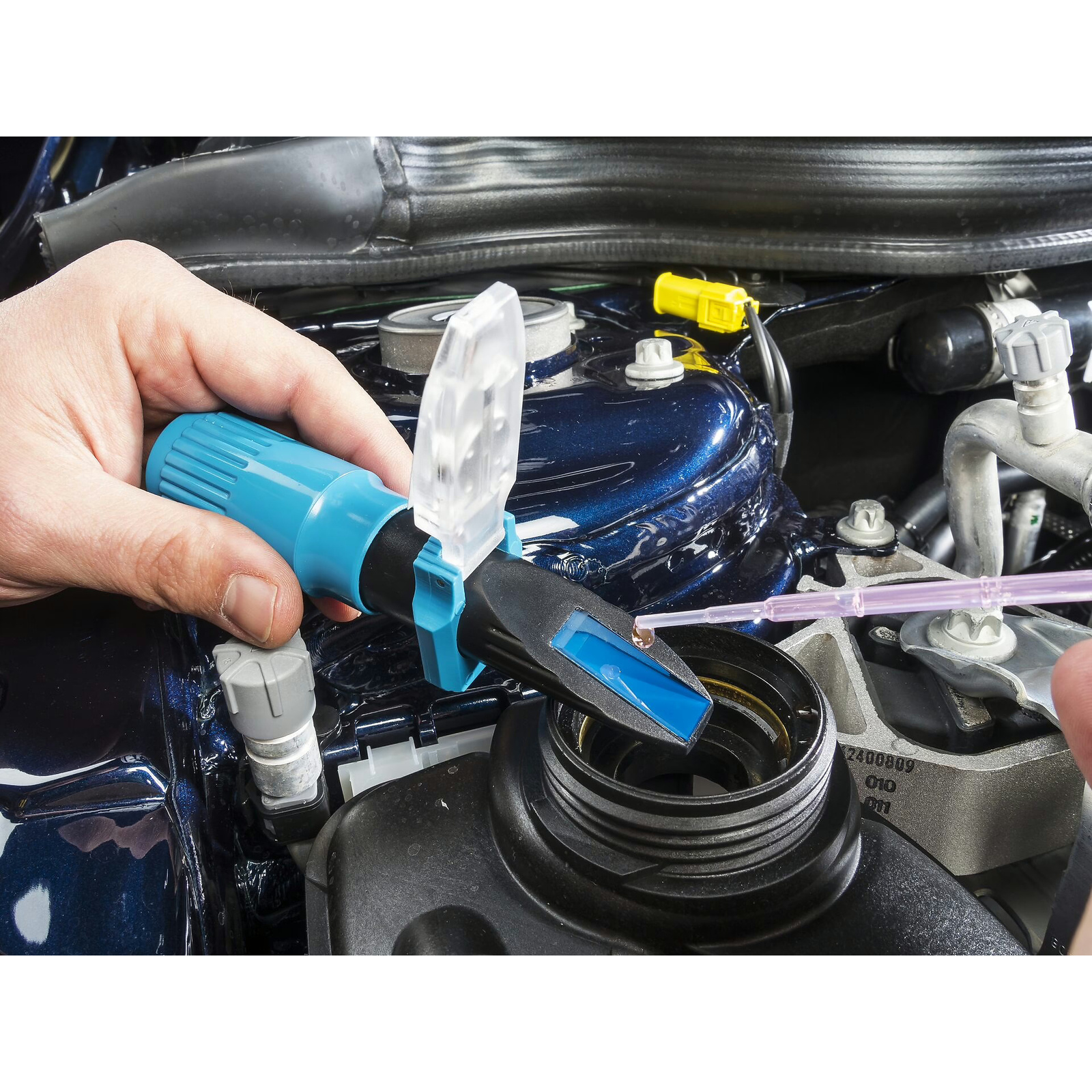 Appareil de contrôle optique réfractomètre antigel AdBlue état batterie avec pipette HAZET - 4810C