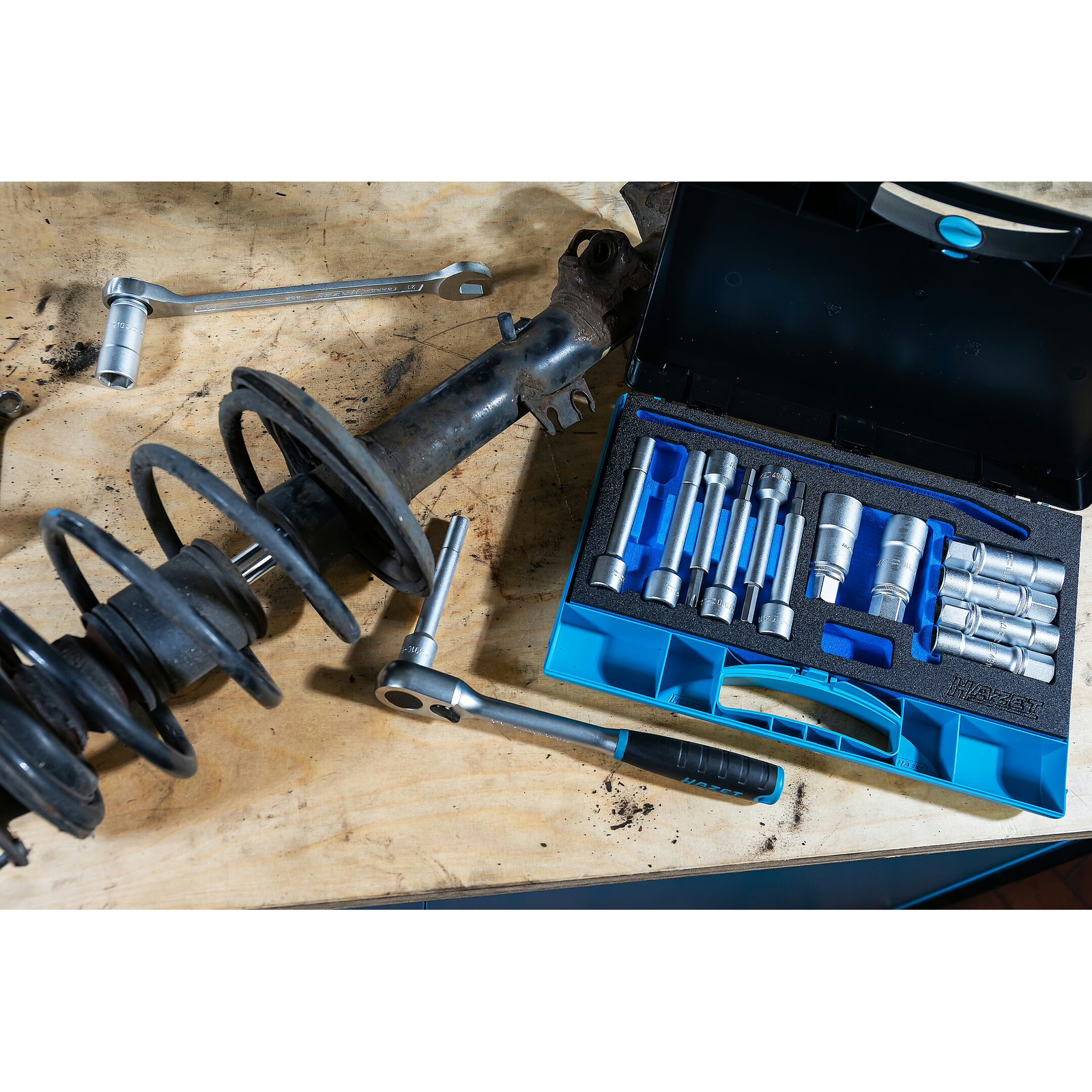 Jeu d'outils spécial amortisseur 15 pièces carré creux 1/2