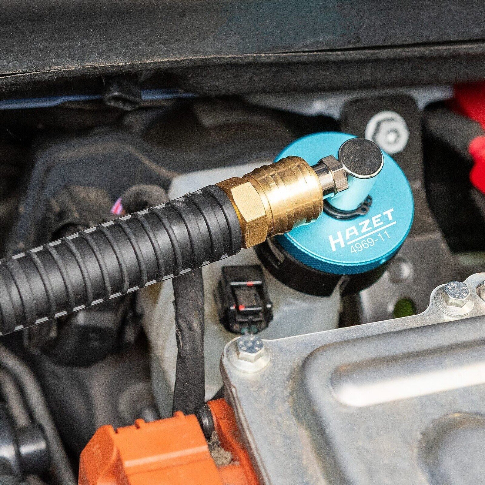 Adaptateur de purge d'air de freins 10 pièces avec raccord pivotant 360° HAZET - 4969-3/10
