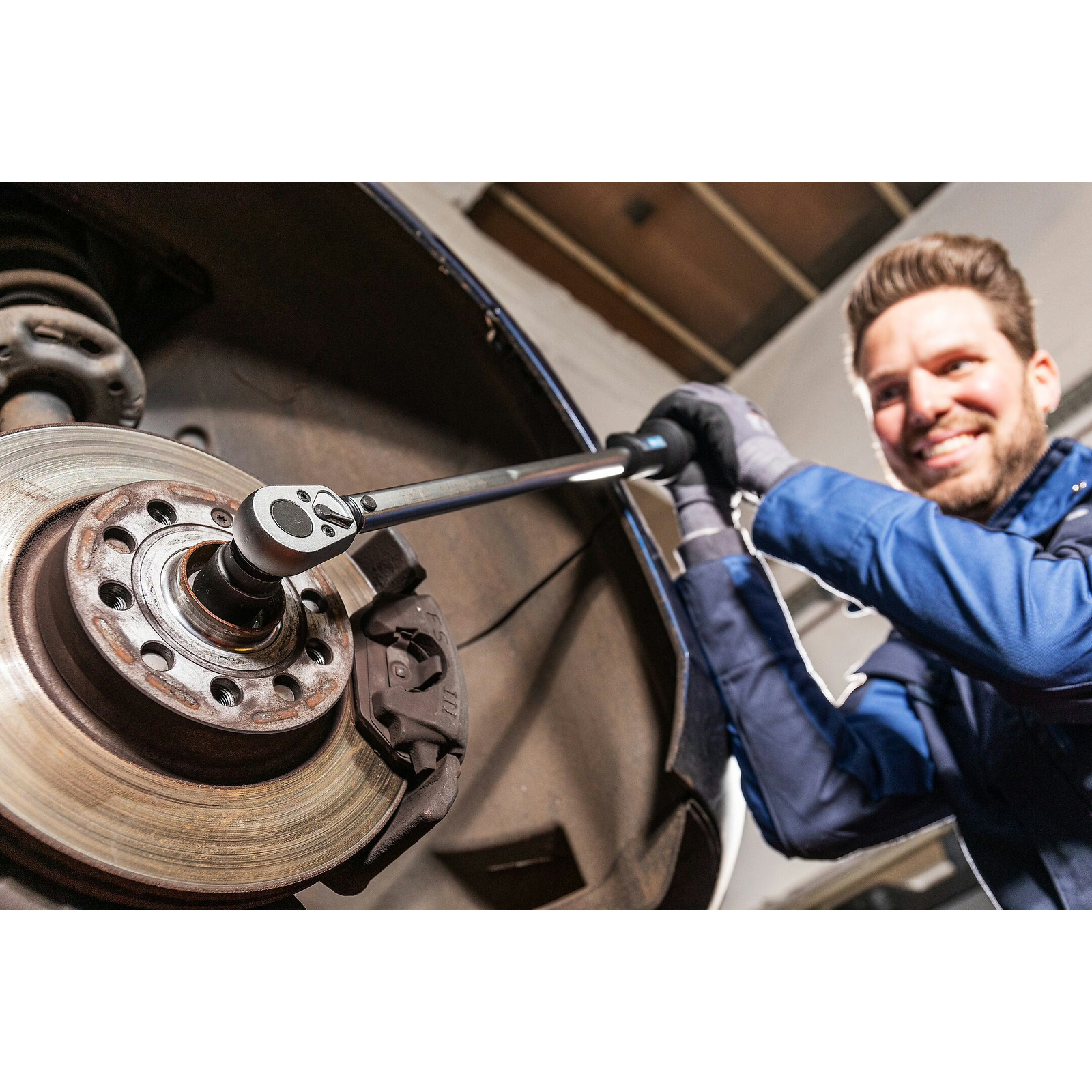Clé dynamométrique 60-320 Nm précision 4% carré massif 660 mm HAZET - 5123-2CLT