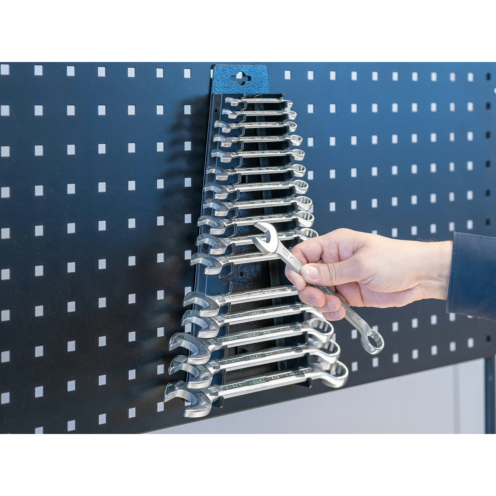 Jeu de clés mixtes 17 pièces 6–24 mm Profil Traction 12 pans chromé avec support HAZET - 603/17H