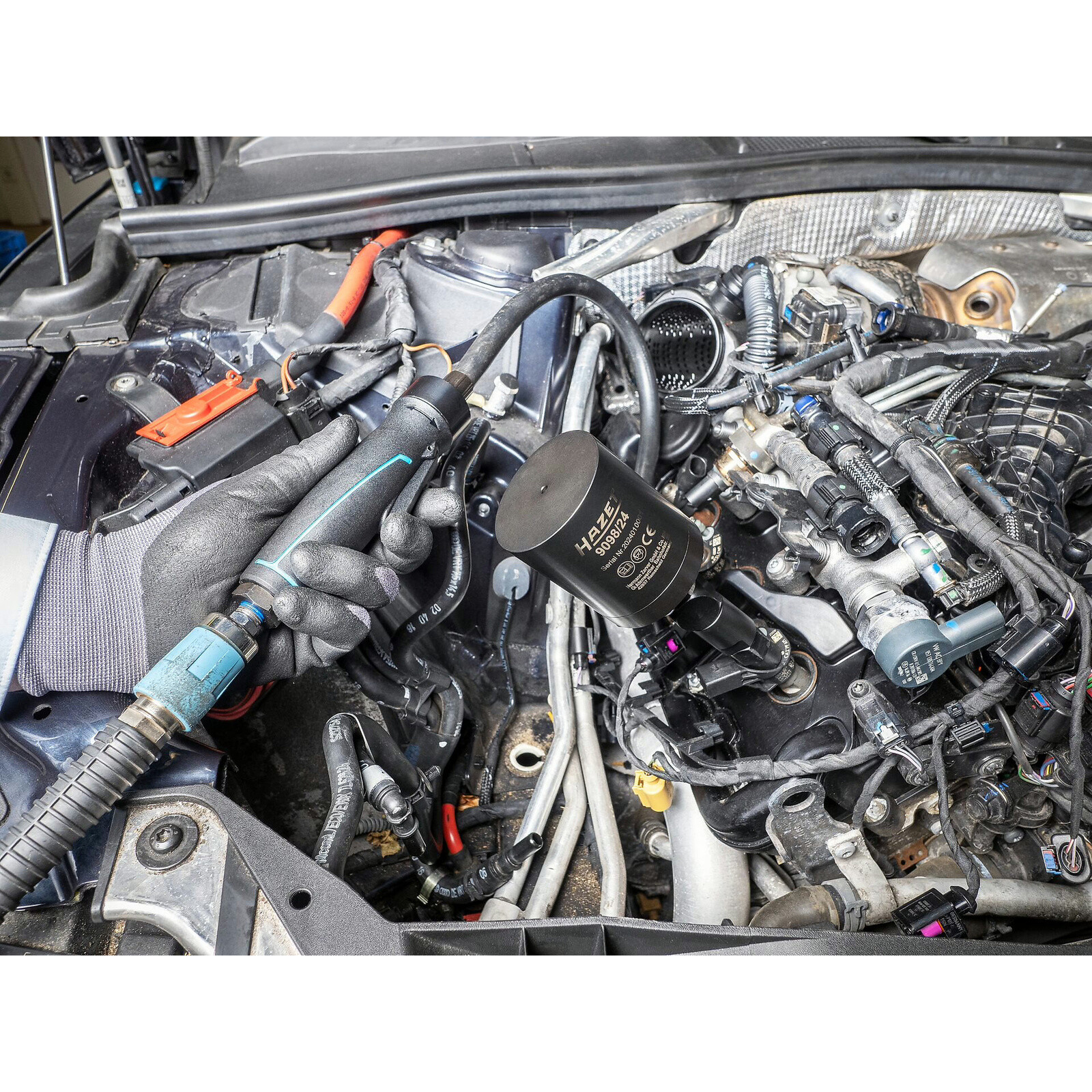 Extracteur à chocs pneumatique injecteurs diesel 24 pièces avec adaptateurs HAZET - 9098/24