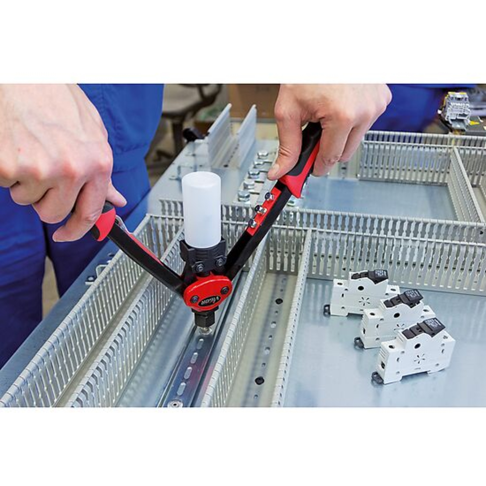 Pince pour rivets aveugles  VIGOR - V2788