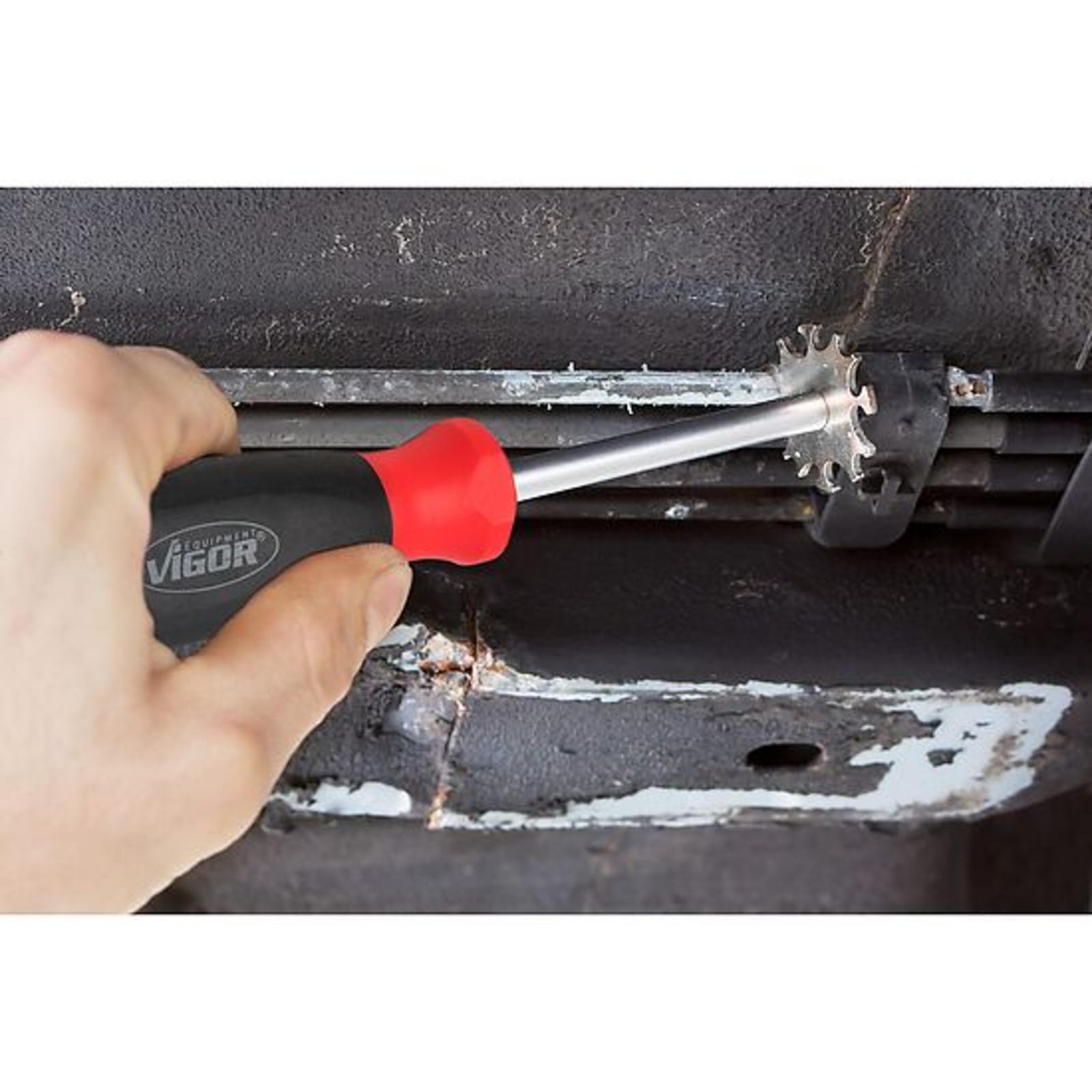 Outil d'inspection pour les conduites de frein et de carburant  VIGOR - V2789N
