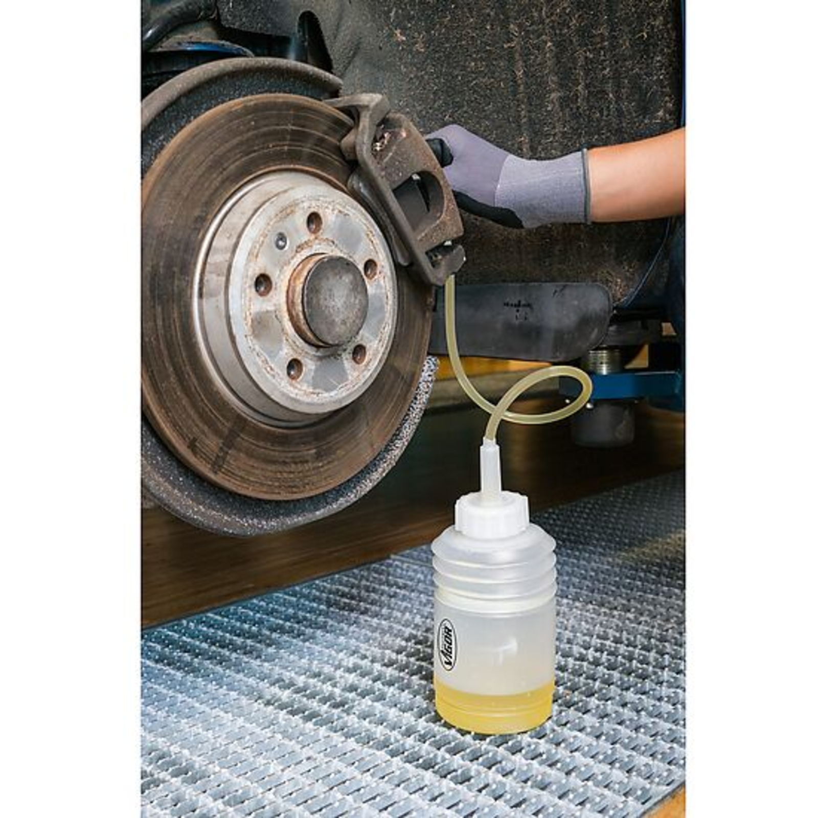 Récipient pour liquide de frein  VIGOR - V4668