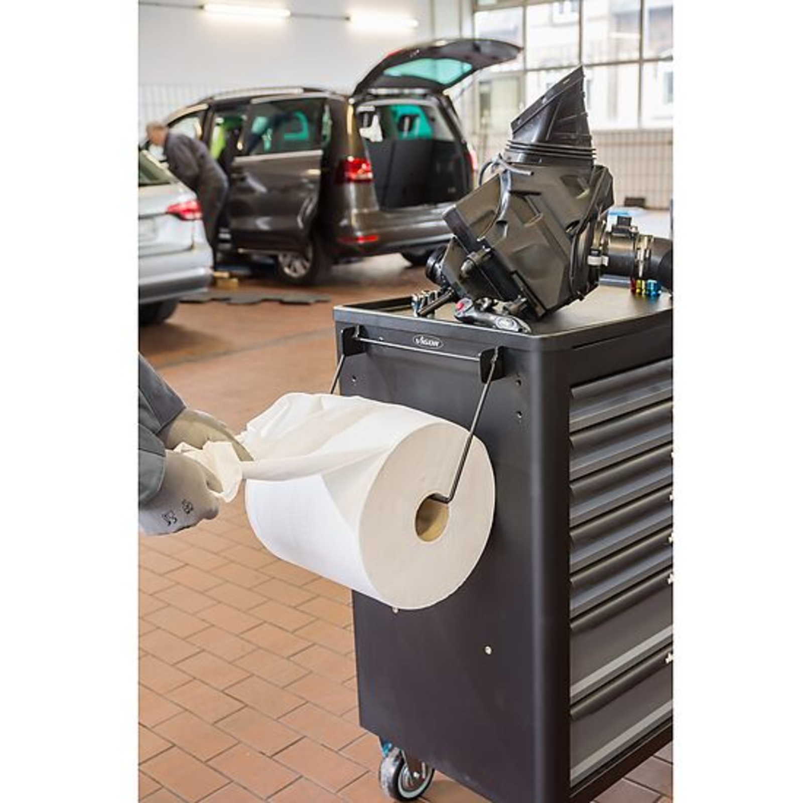 Support pour rouleau essuie-tout escamotable  VIGOR - V6397