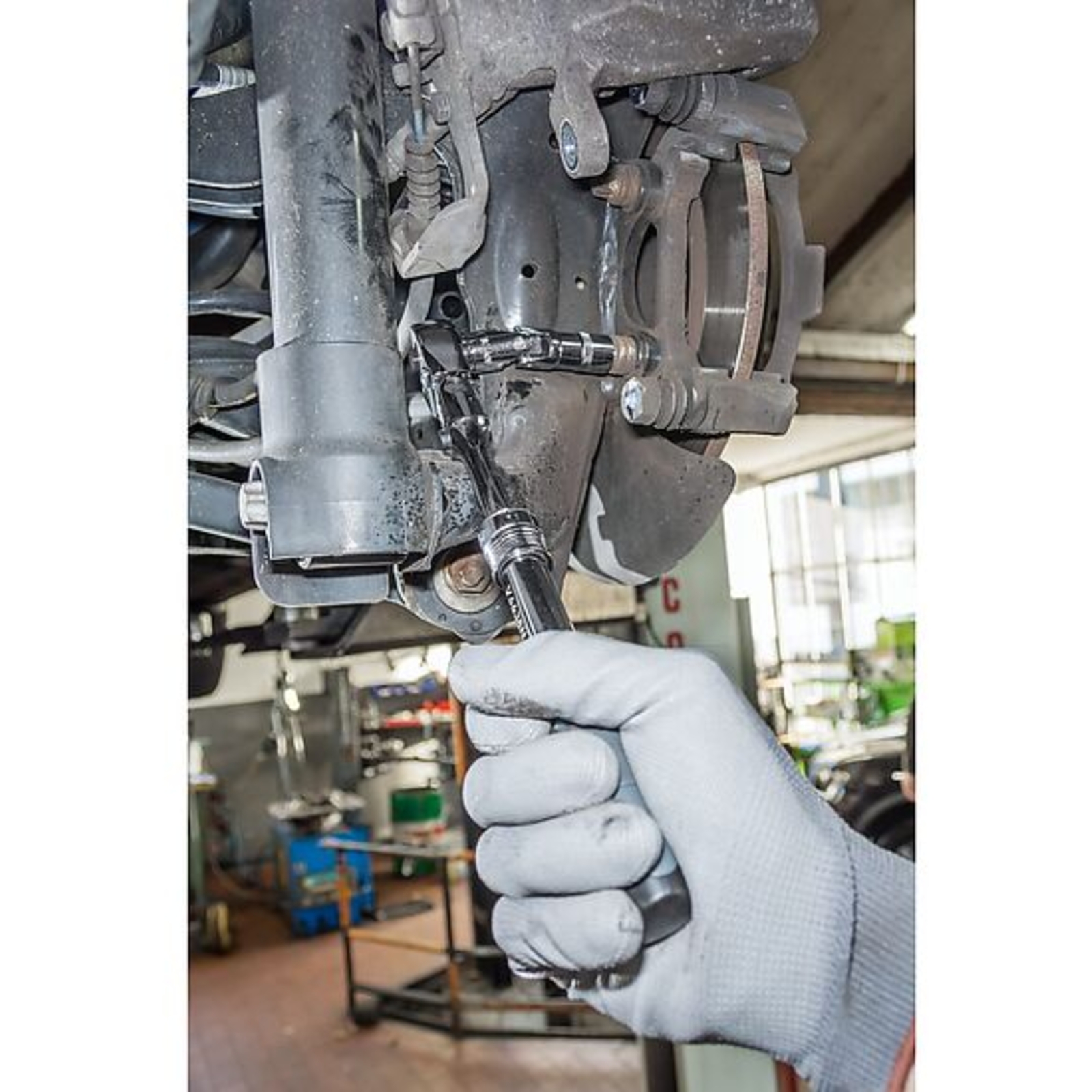 Cliquet réversible télescopique à cardan 3⁄8″  VIGOR - V6638N