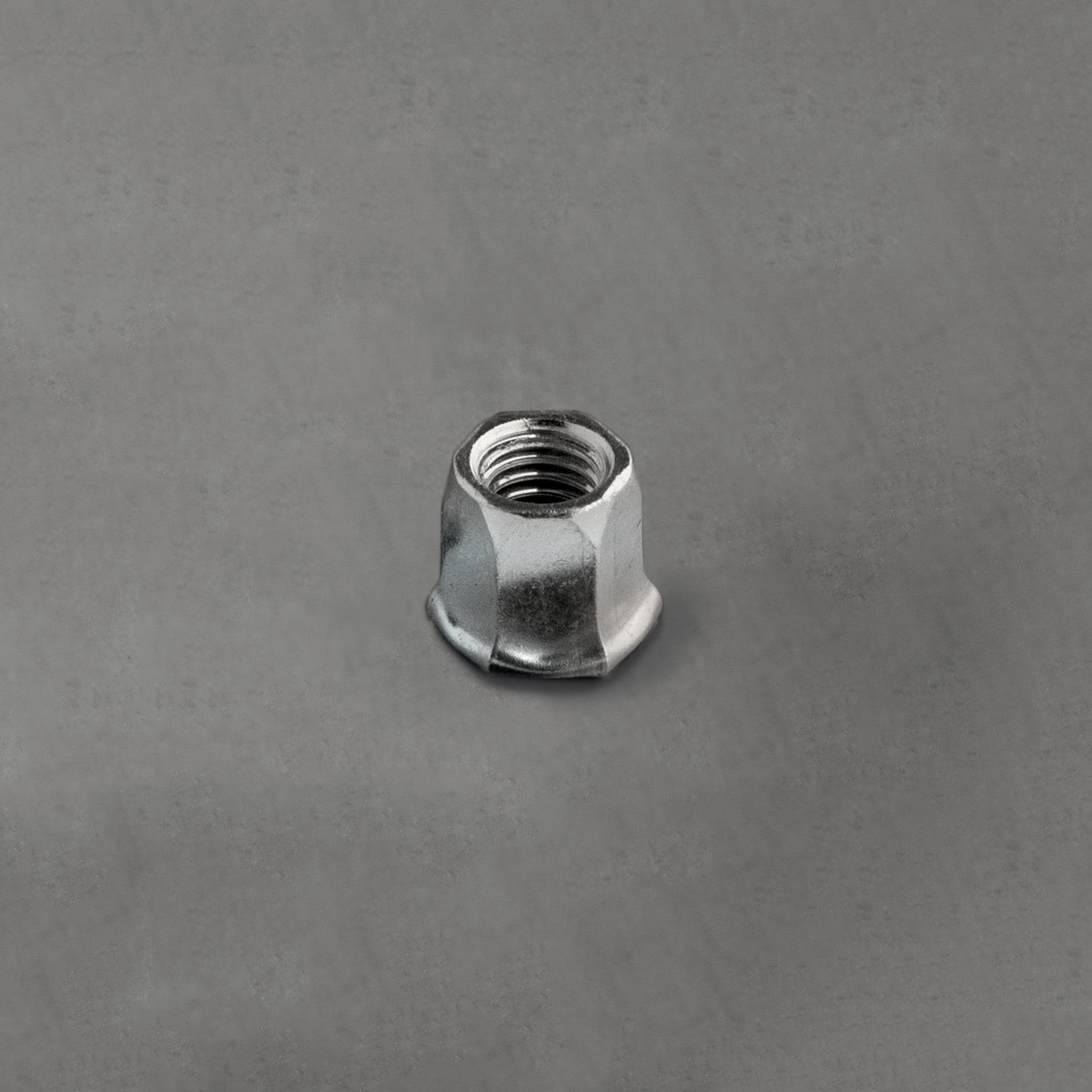200 écrous hexagonal à acier à tête réduite 90° à M6x16mm - SCELL-IT - HCR0625