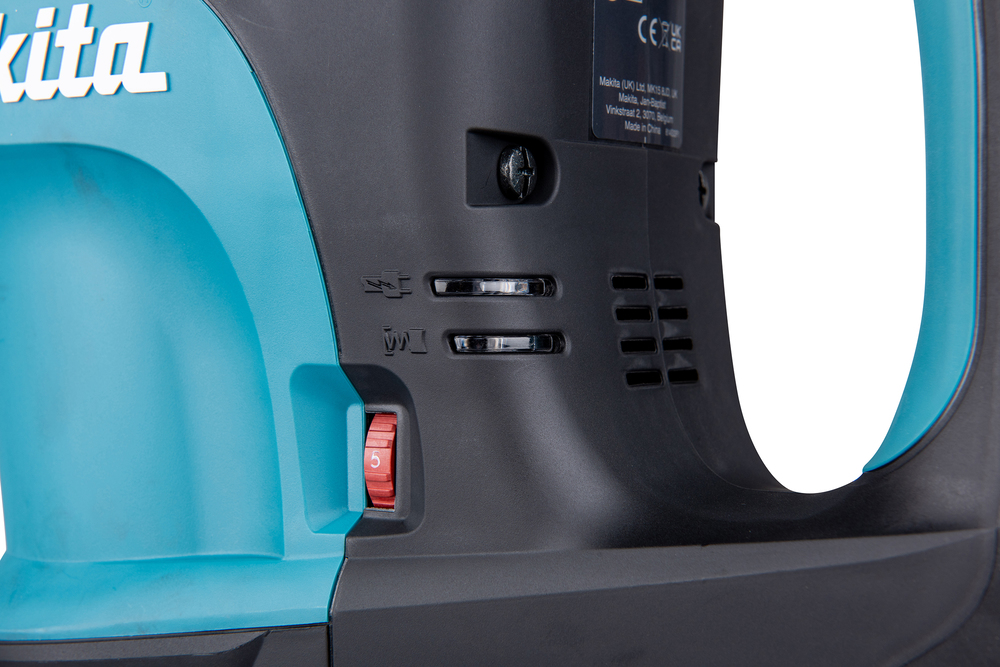 Burineur MAKITA SDS-Max 1510 W avec accessoires HM1203C