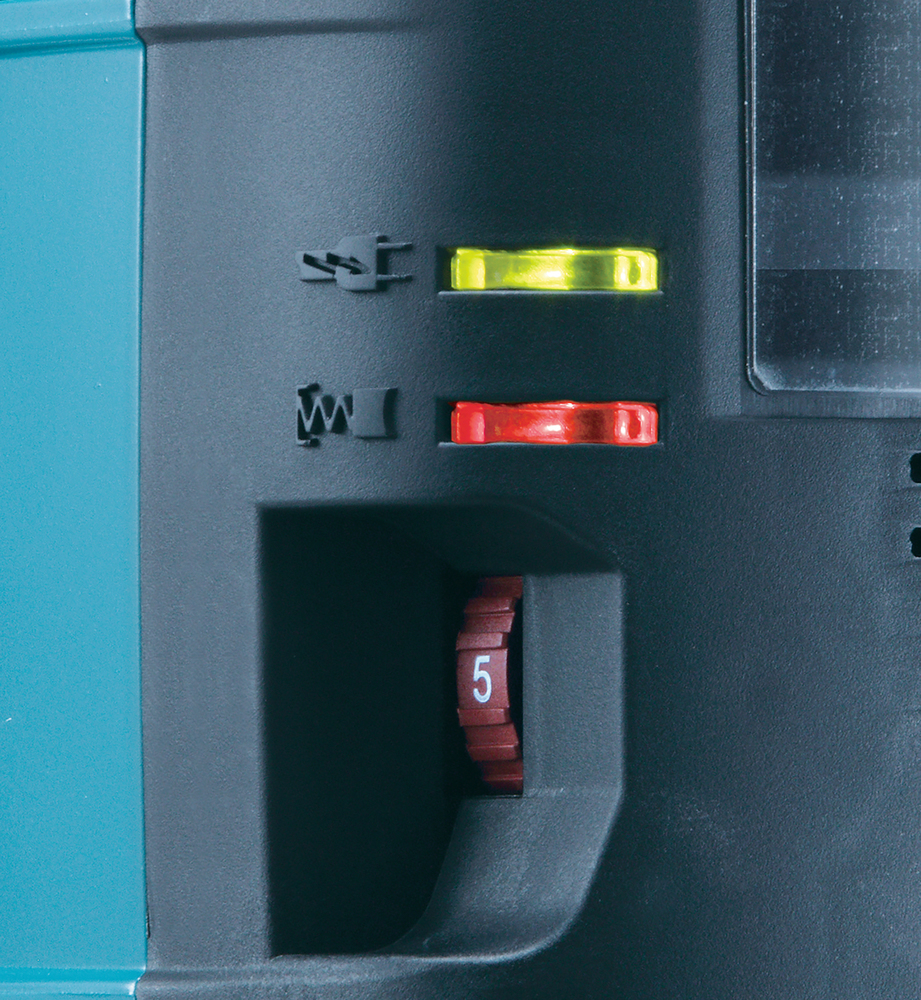 MARTEAU PIQUEUR MAKITA 25J HEXAGONAL 30 MM 1800 W HM1317C