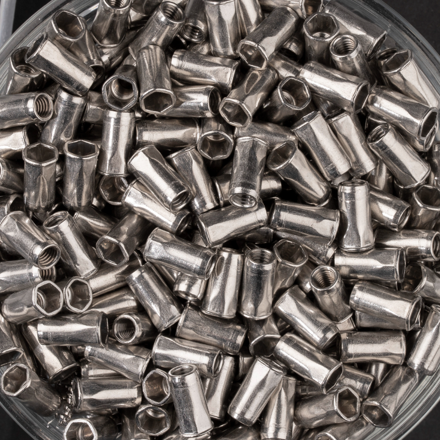 écrou semi-hexagonal à inox A2 à tête réduite 90° à M5x14mm - SCELL-IT - HNR0530