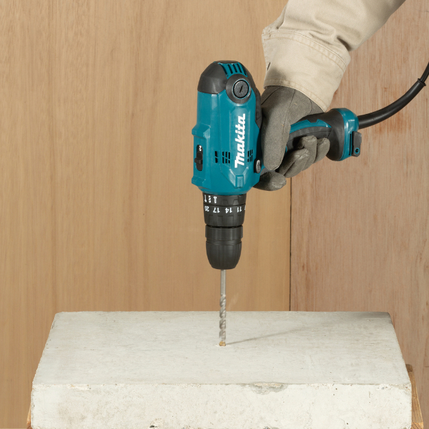 Perceuse à percussion 320W - 10 mm - MAKITA - HP0300