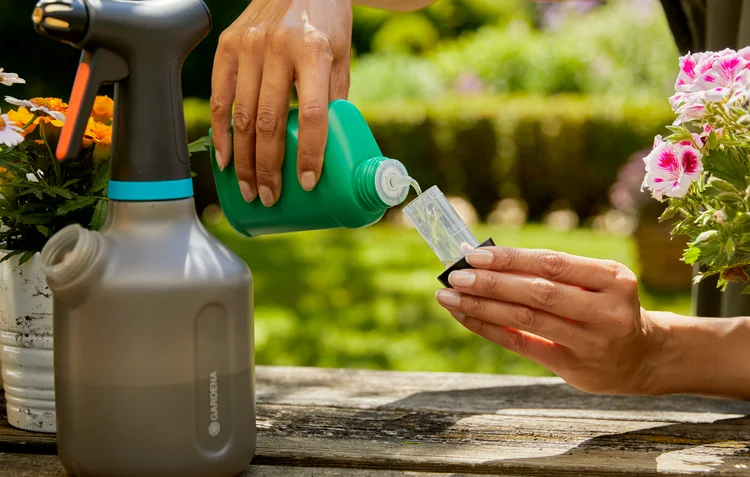 Pulvérisateur à gâchette 1L - GARDENA - 11112-20